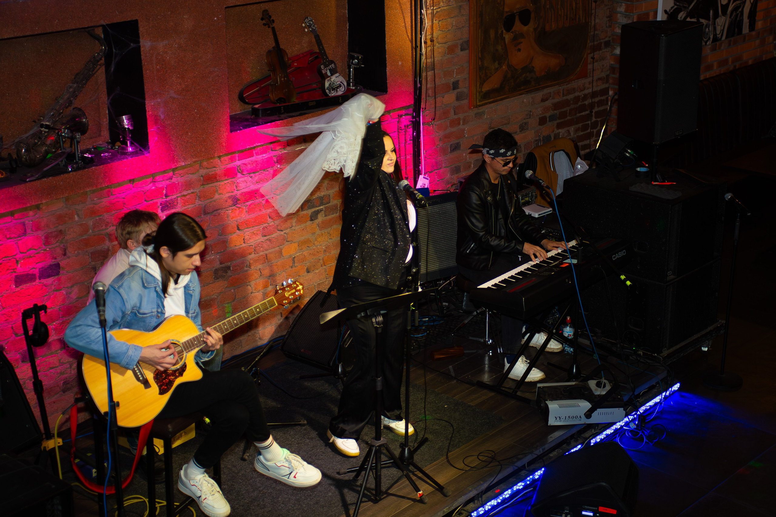 Репортажная съёмка. Женский фотограф в Москве