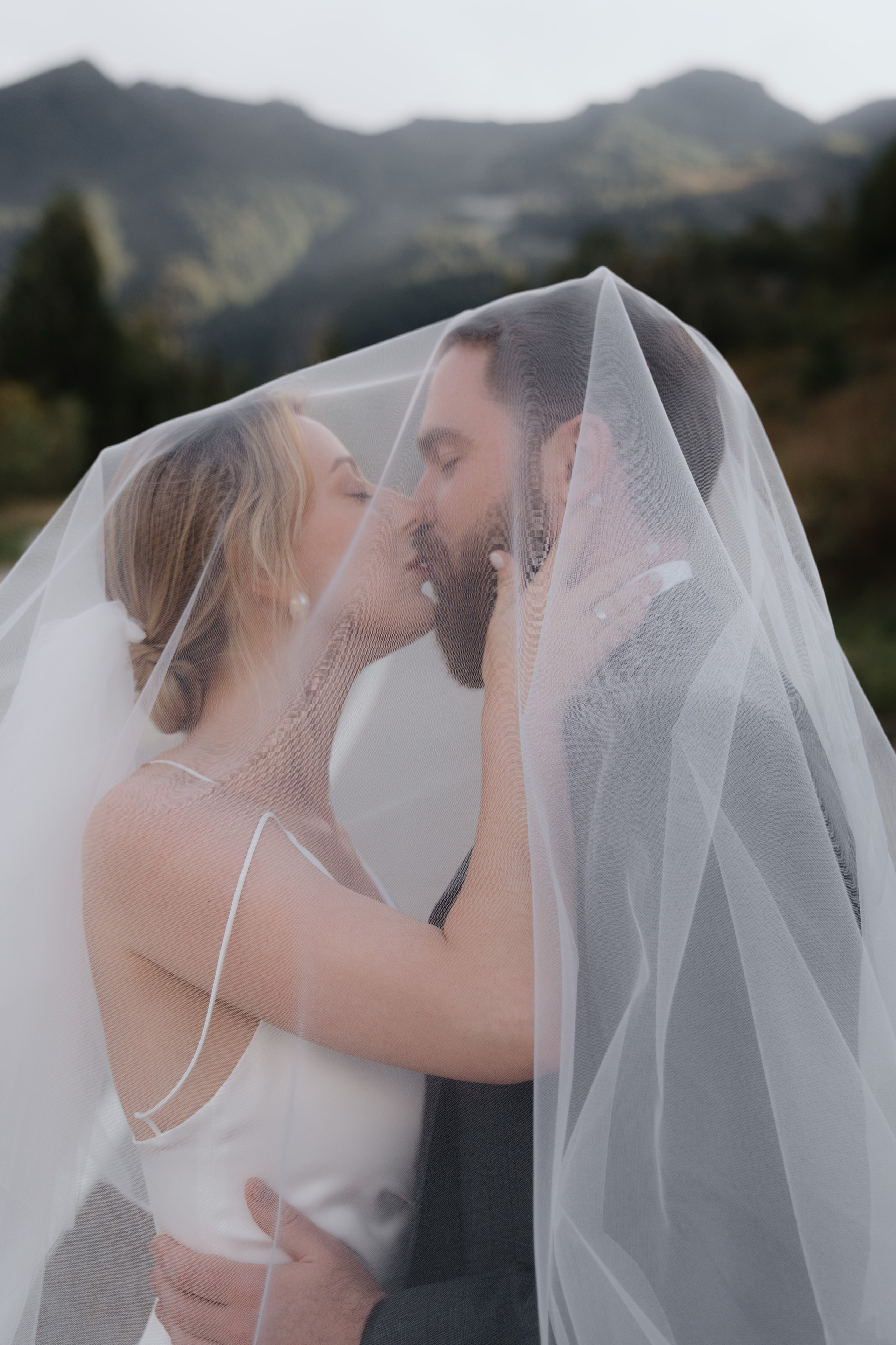 Свадебный фотограф Сочи Фотосессия в горах. Свадебный фотограф в Сочи и Адлере — Фотосессии на море и в горах | Виктор Рогулев
