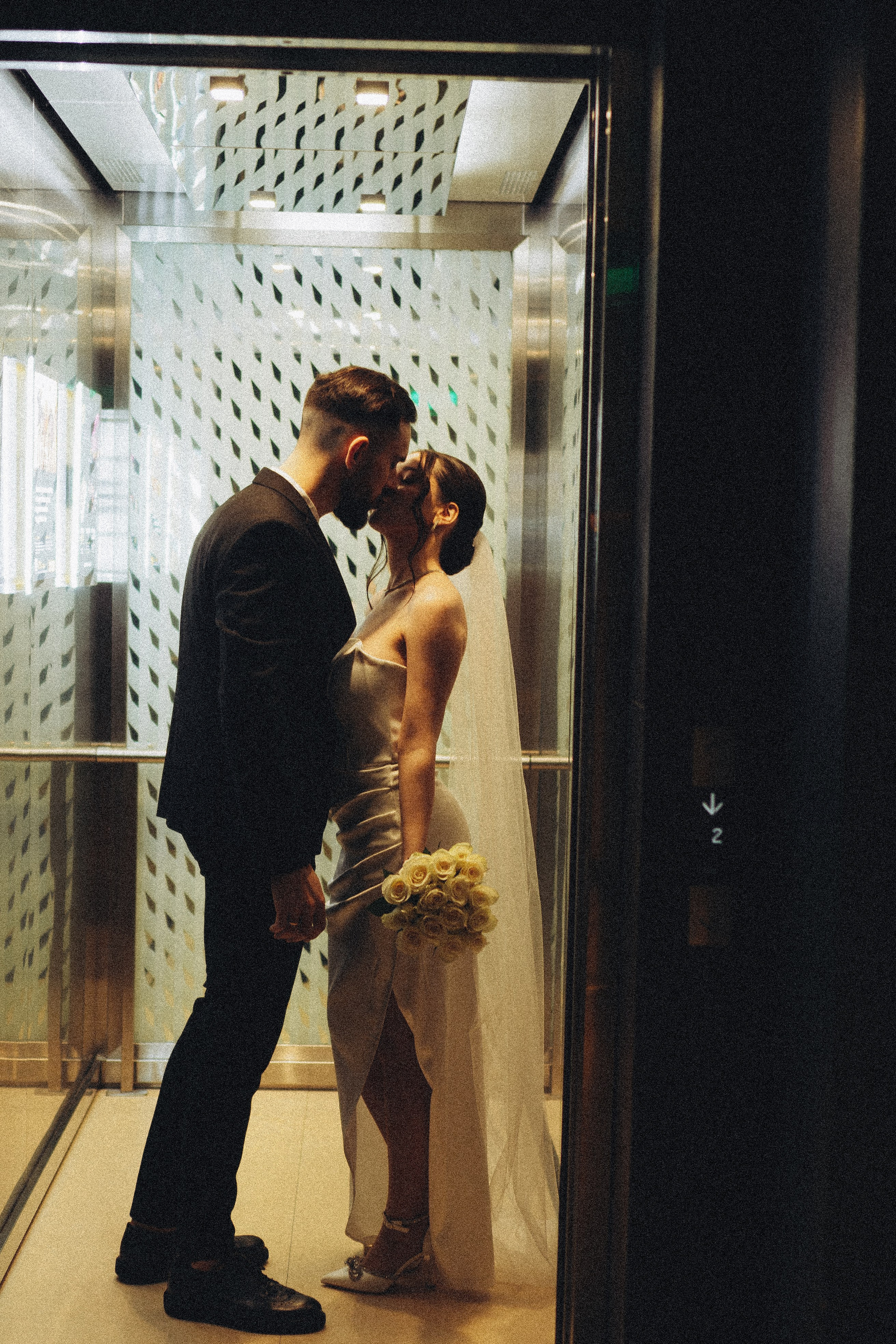 СВАДЕБНАЯ СЬЕМКА СБОРОВ ЖЕНИХА И НЕВЕСТЫ В ОТЕЛЕ И ТАКЖЕ ФОТОСЕССИИЯ В ОТЕЛЕЕ МЕГАПОЛИС БРЯНСК. Профессиональный фотограф, Санкт-Петербург — Виктория Богомолова