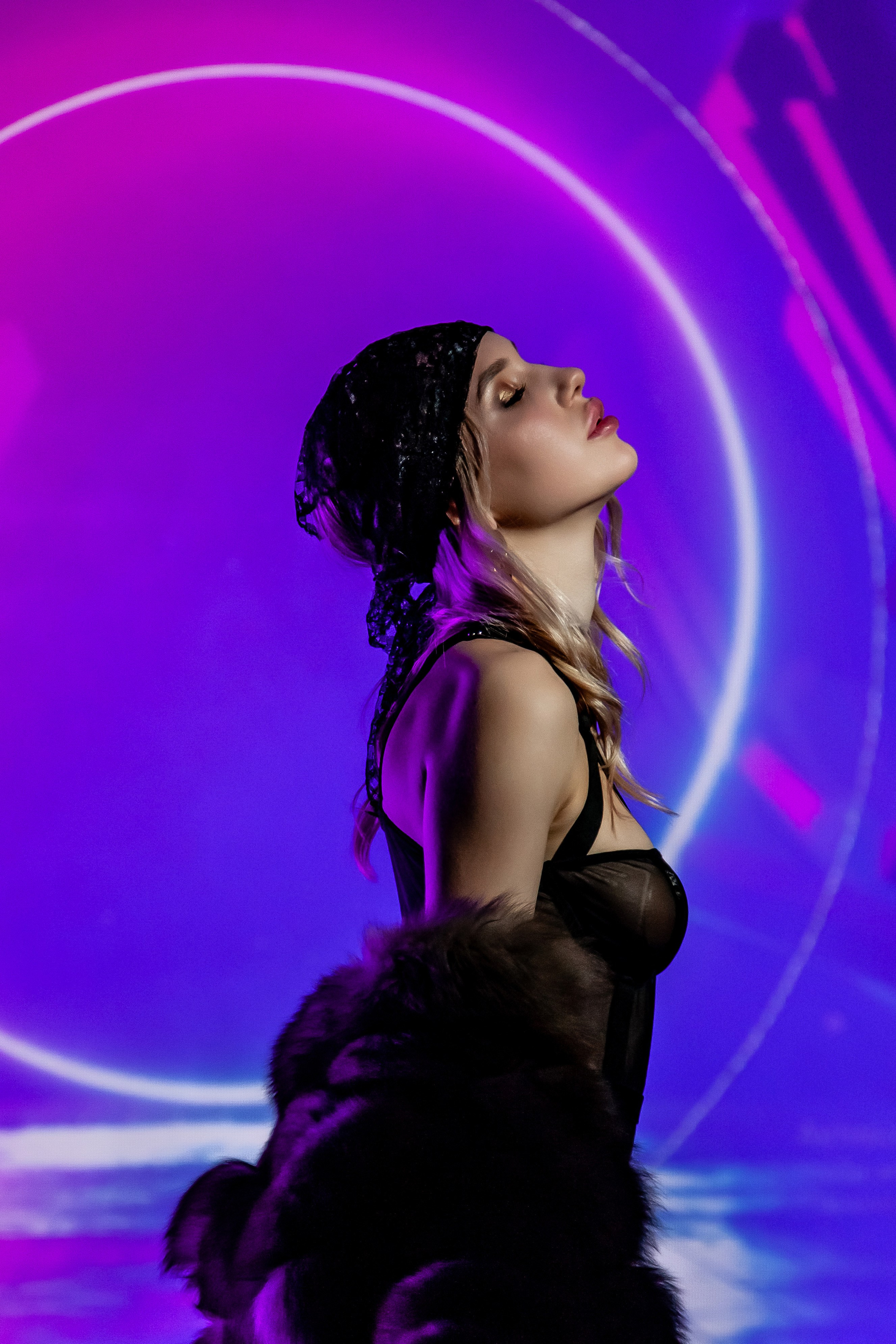 Анна в шубке. Фотограф в Волгограде Норченко Светлана