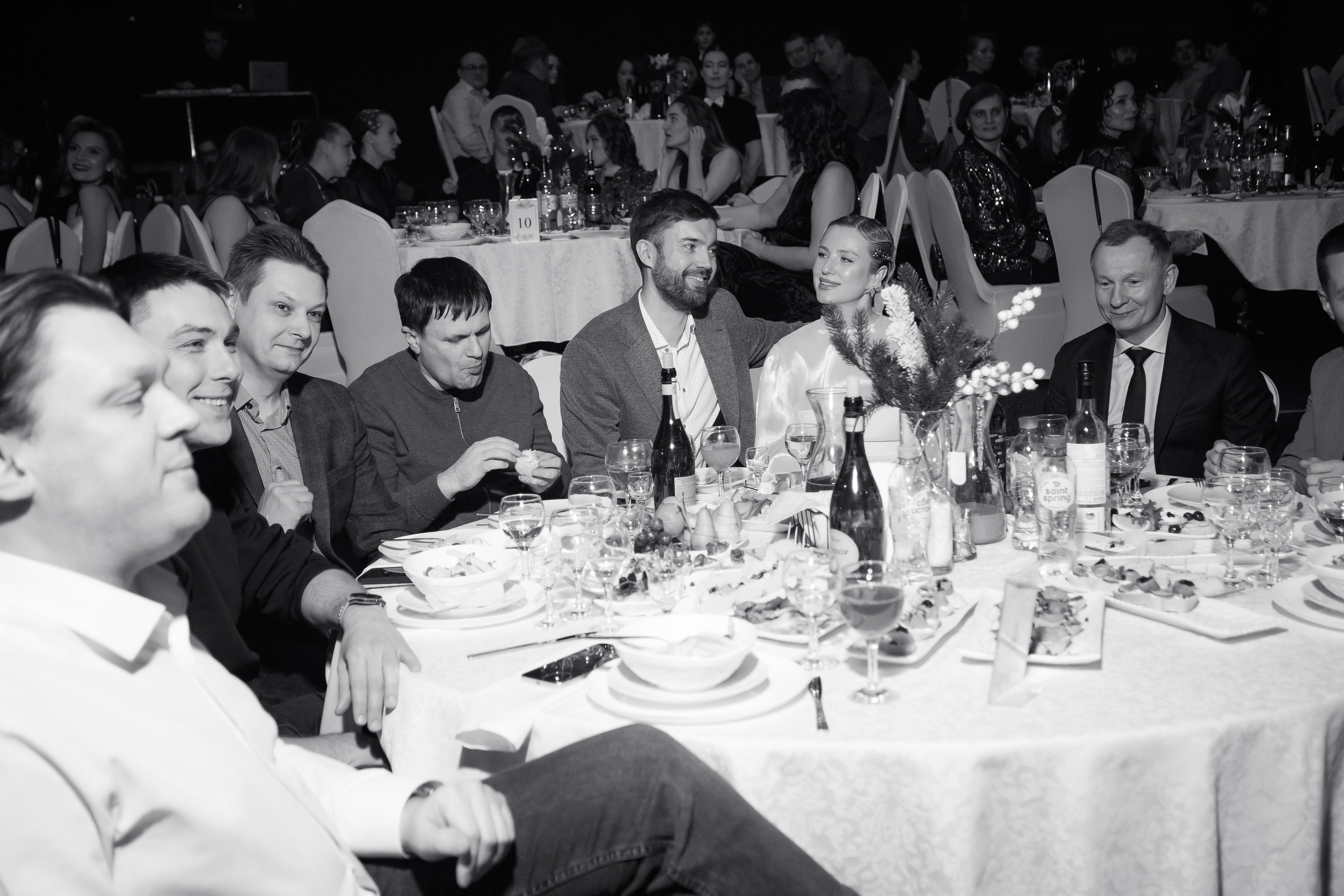 РЕПОРТАЖ: НОВЫЙ ГОД В ДК МЕТАЛЛУРГ. Профессиональный фотограф в Ижевске Леша Петров