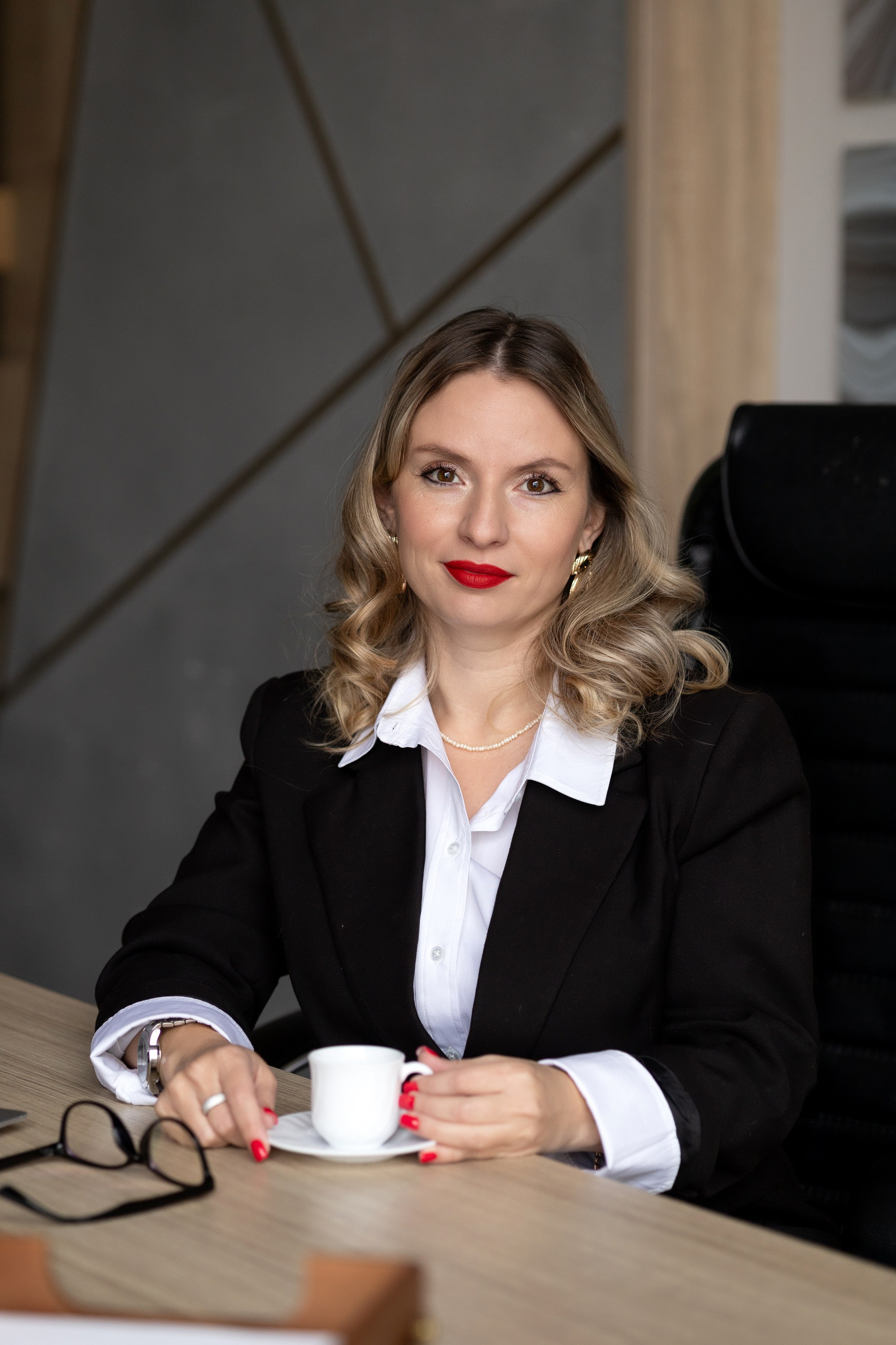 Контент съемка для юриста. Женский и семейный фотограф Алина Влади