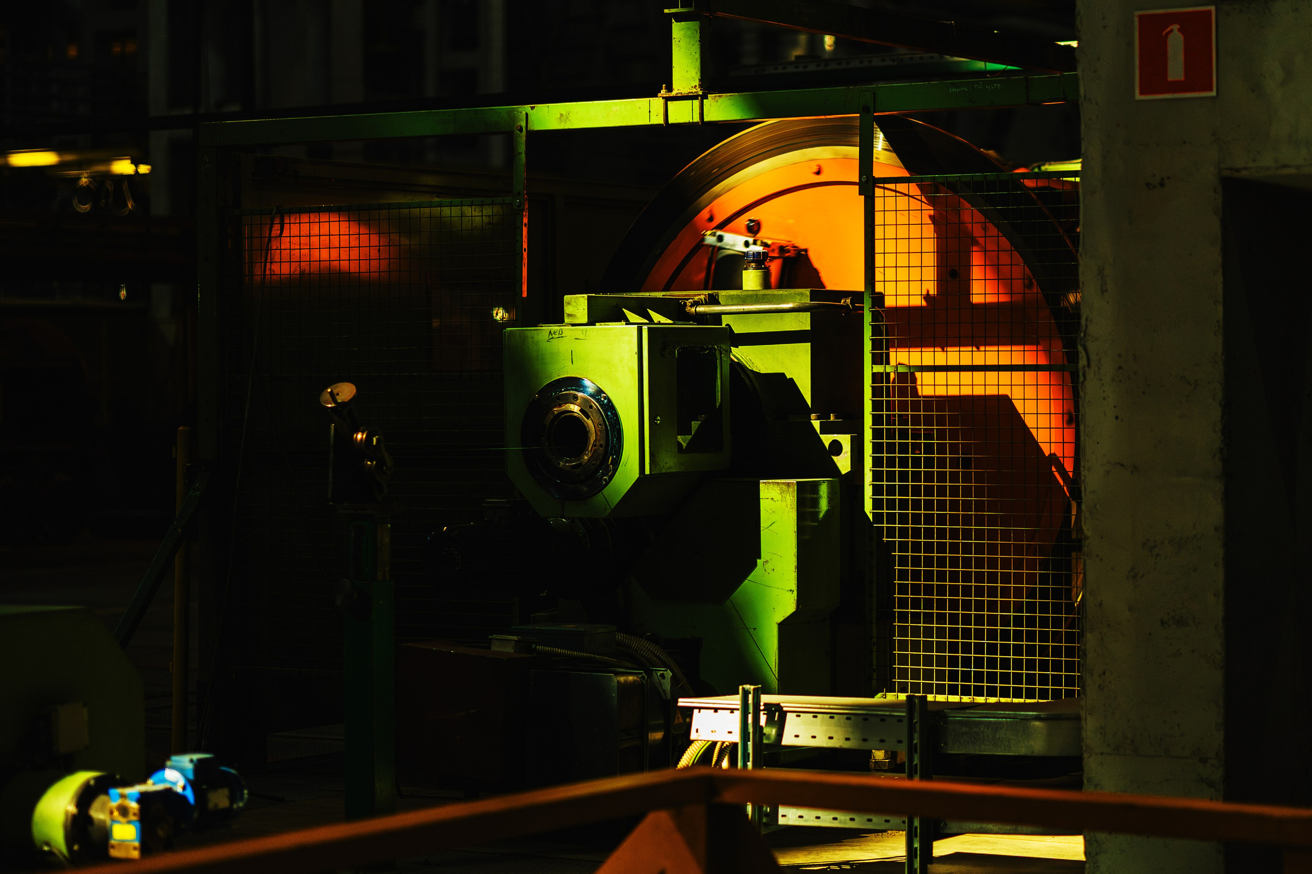 Промышленные фотографии завода Псковэлектросвар | Производство сварочного оборудования