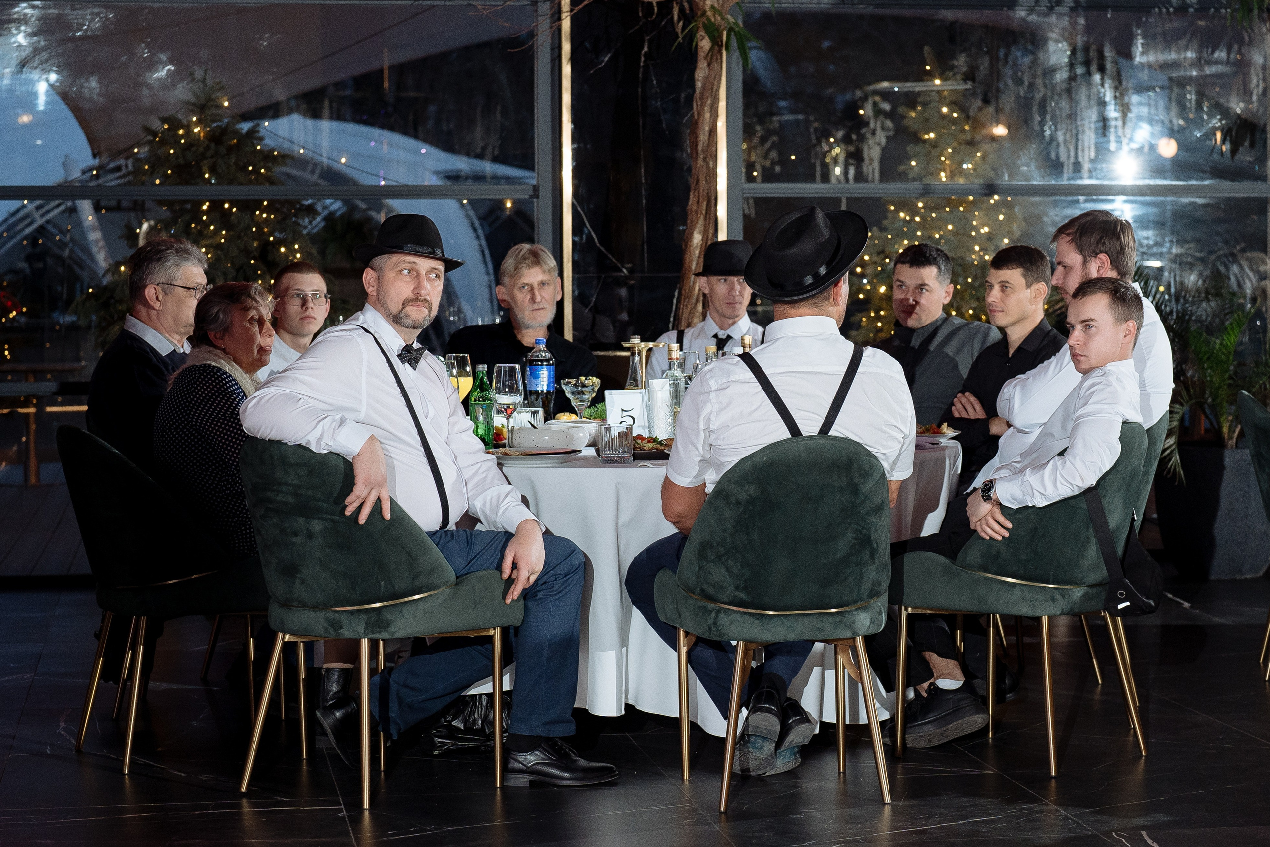 Альбион Тур