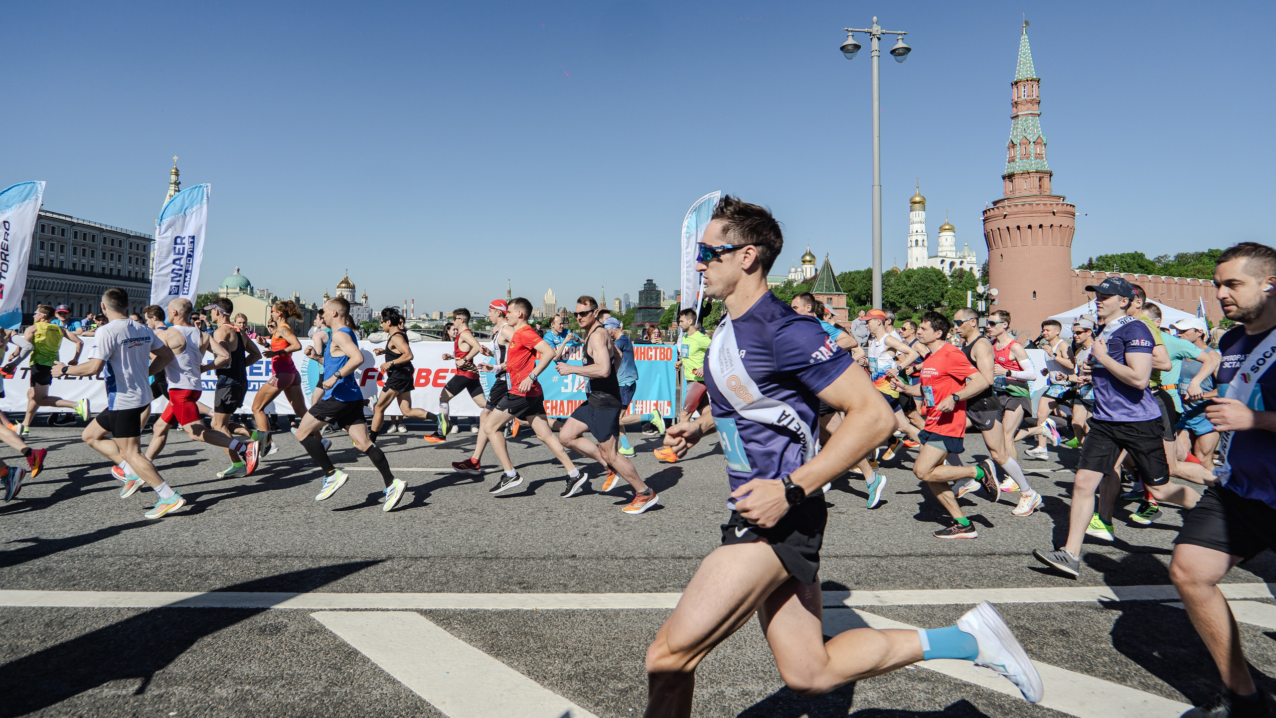 МИНИСТР СПОРТА И ЗАБЕГ РФ, МОСКВА. Репортажный и интерьерный фотограф, фотохудожник