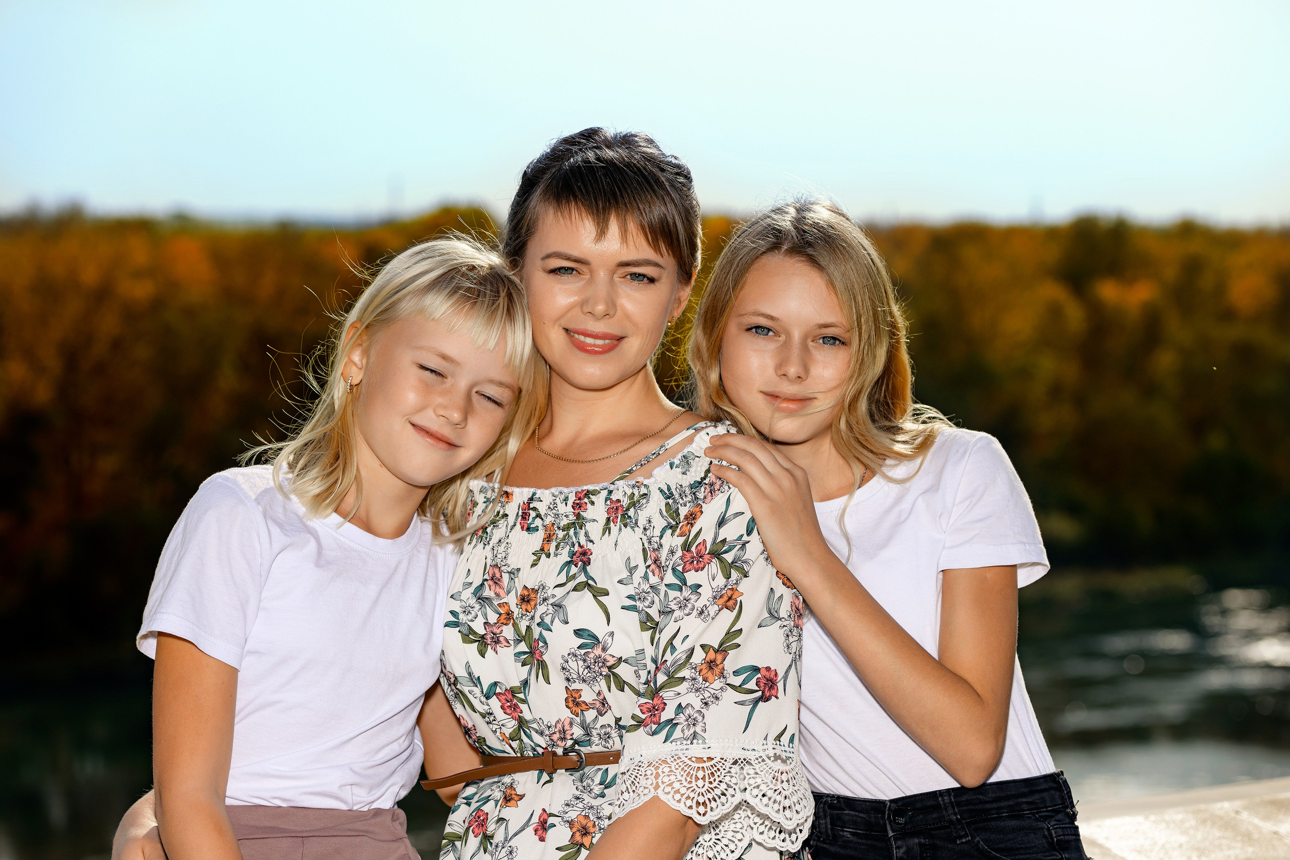 Семейная фотосессия. Фотограф крещение, венчание, свадьба, школьные фото, 18+