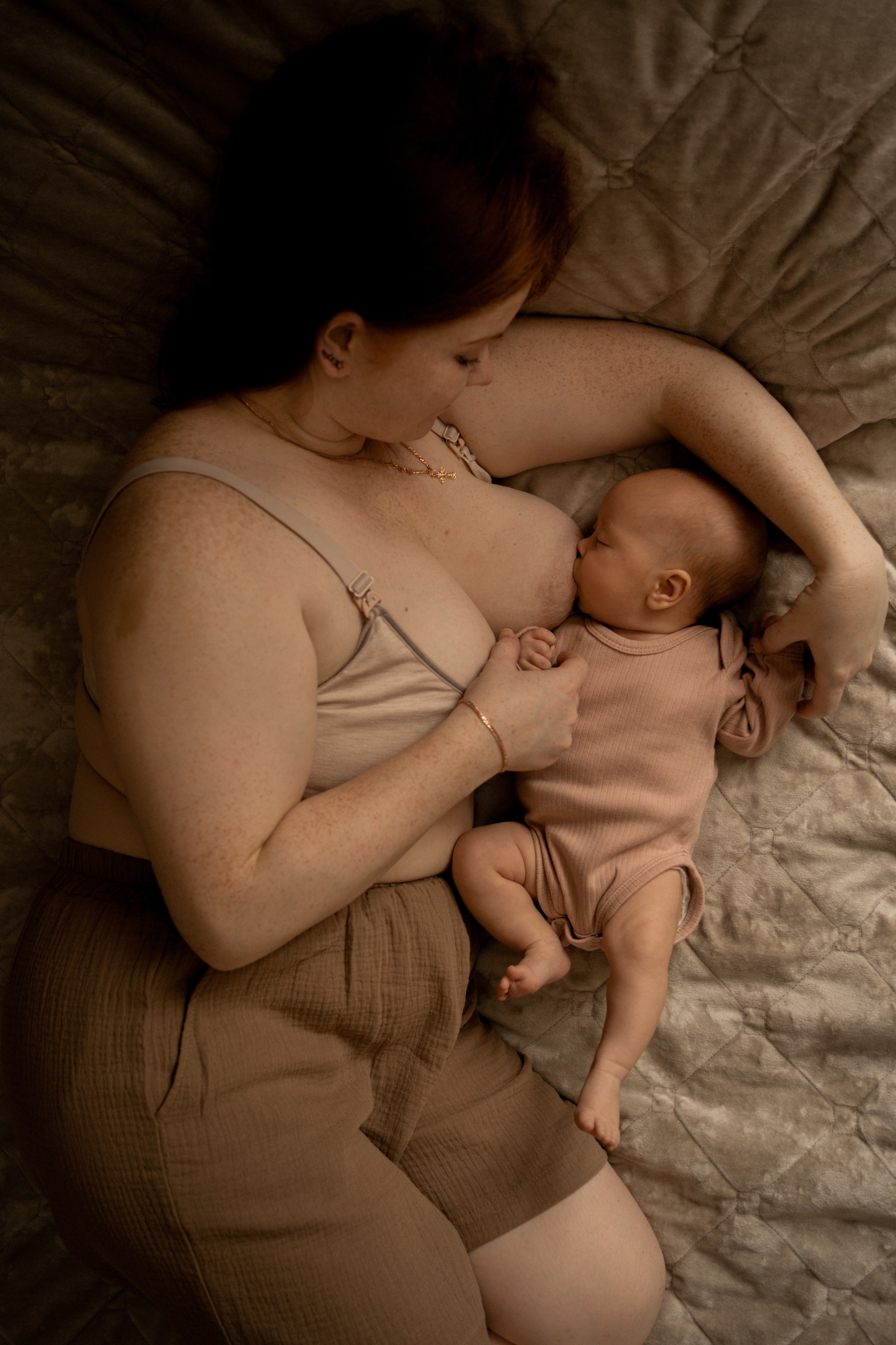 Мария, Артём и Анечка. Фотограф грудного вскармливания в Москве Екатерина