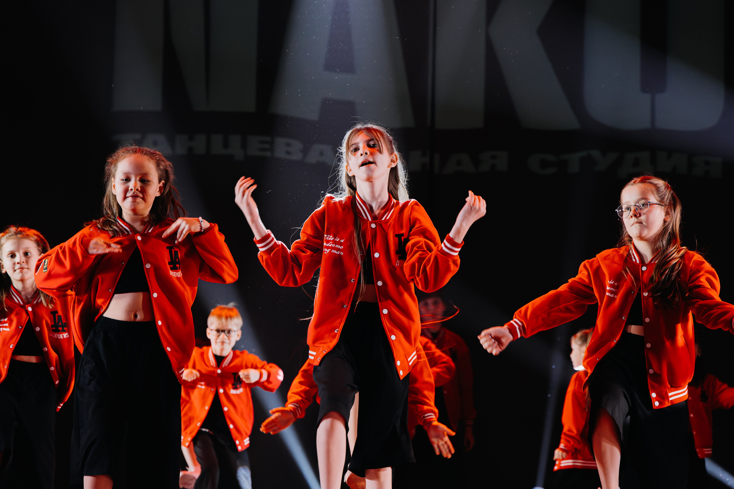 NAKO DANCE STUDIO. Свадебный и репортажный фотограф в Омске. Червоткин Никита