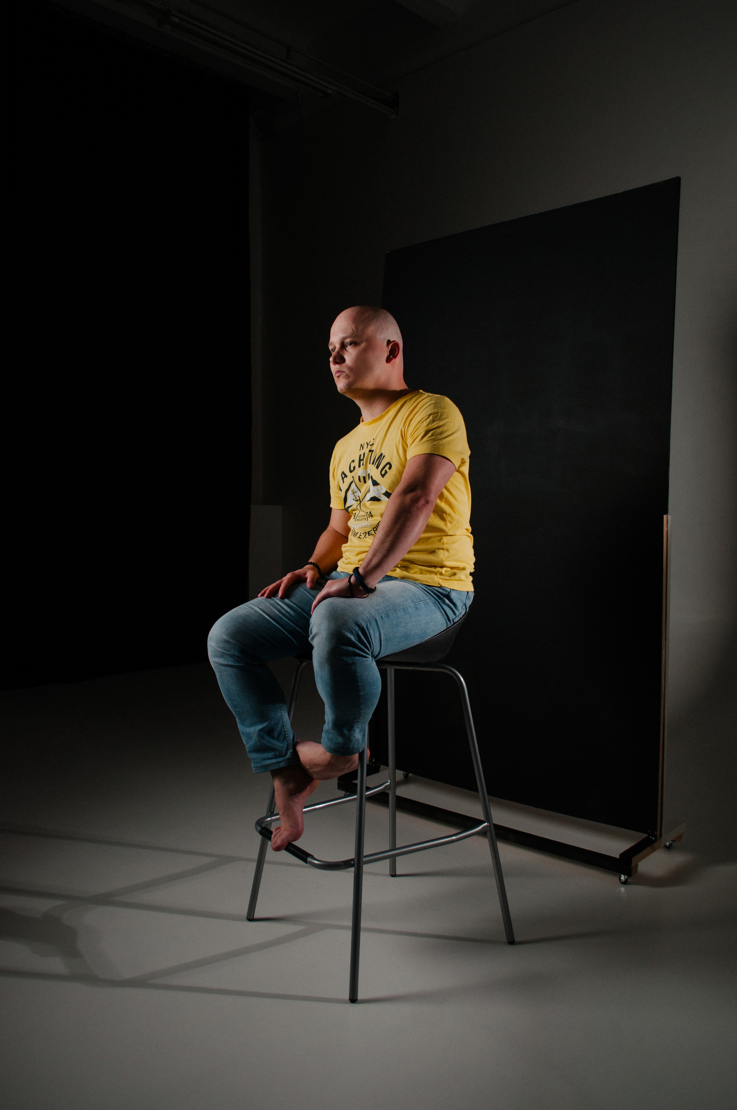 Артем. Мужская фотосессия в фотостудии. Фотограф в Самаре Иван Булатов