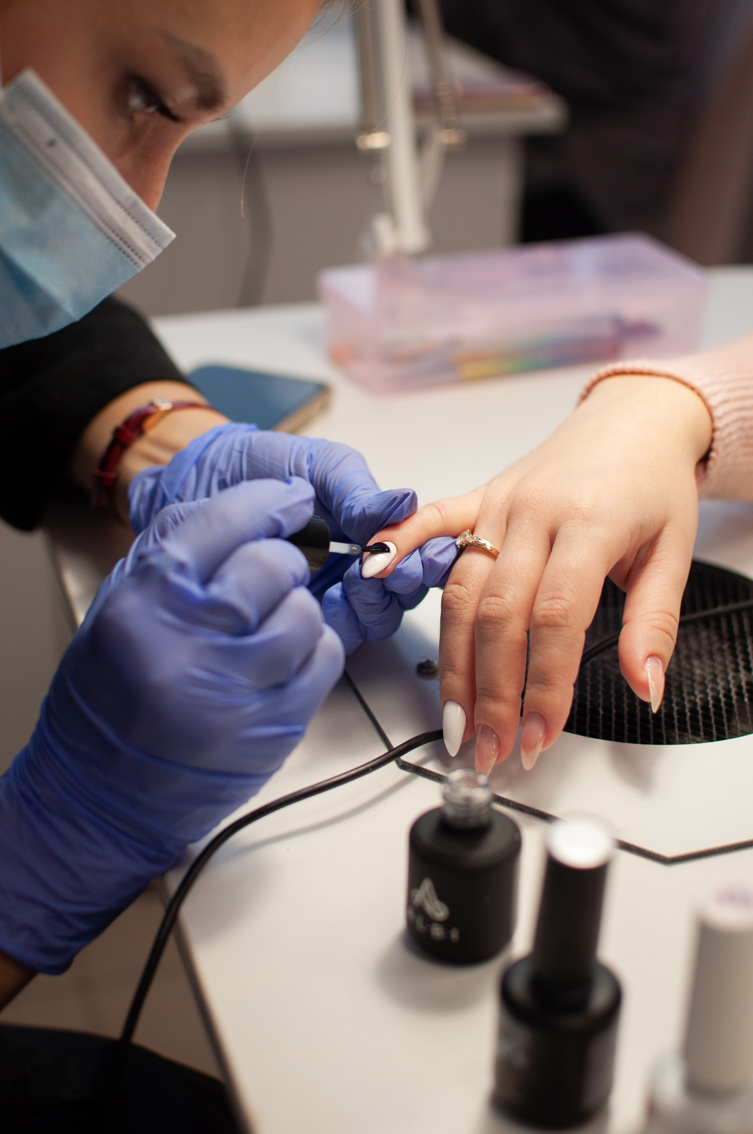 Контент-съемка для рекламы и соцсетей салона маникюра. Фотограф в Самаре Иван Булатов