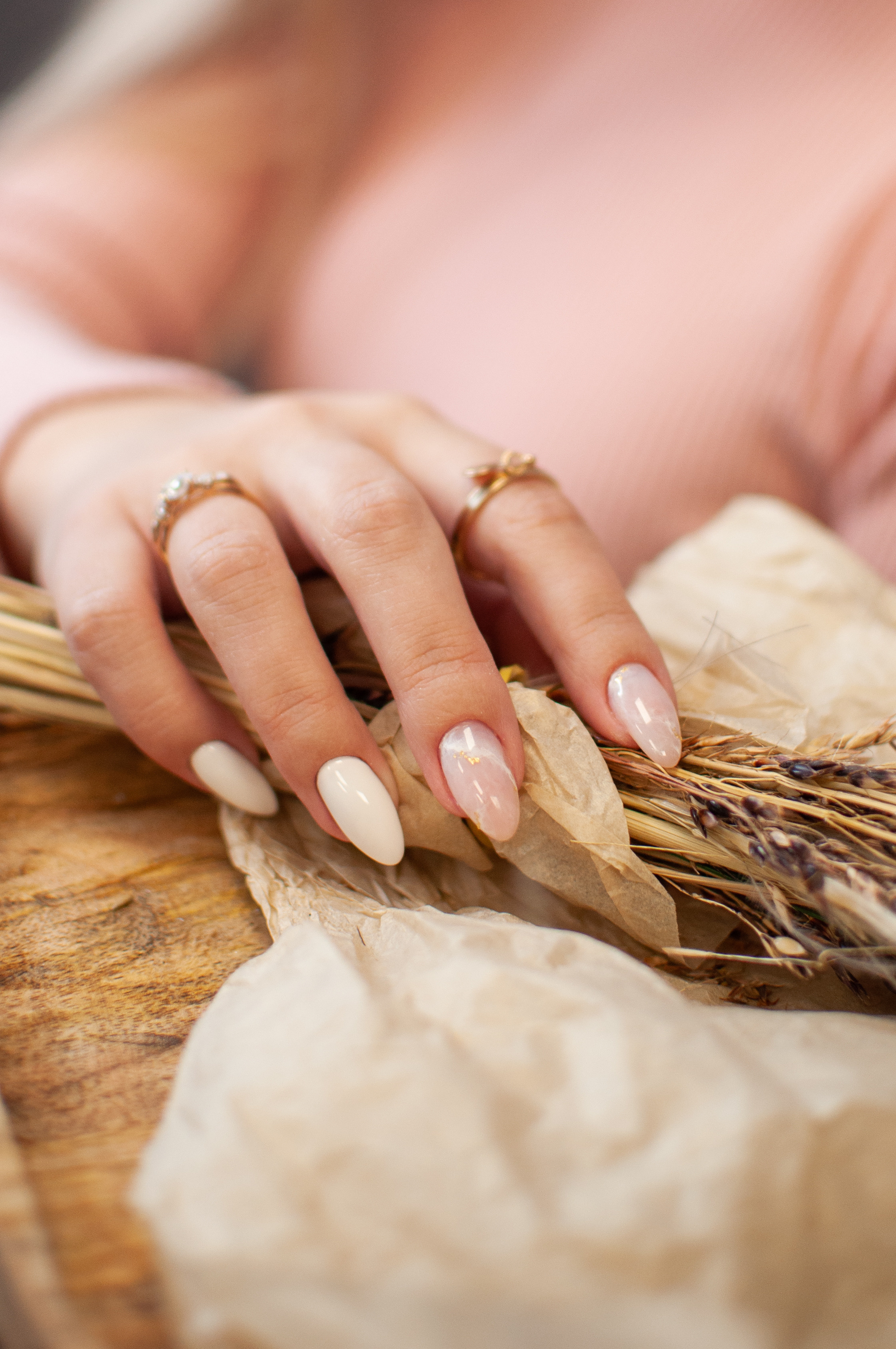 Контент-съемка для рекламы и соцсетей салона маникюра. Фотограф в Самаре Иван Булатов