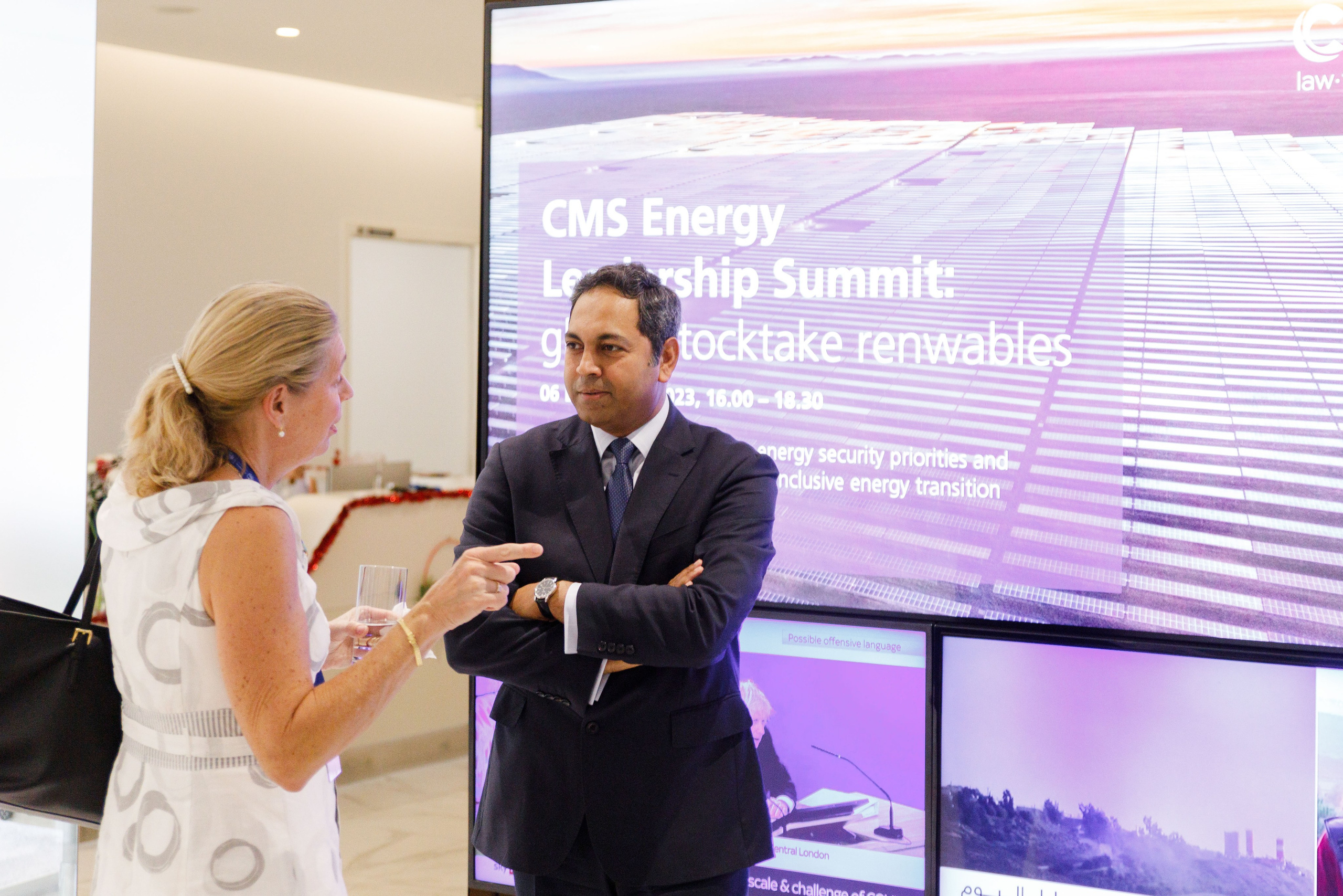 Сonference in Dubai. Фотограф Андрей Баксов