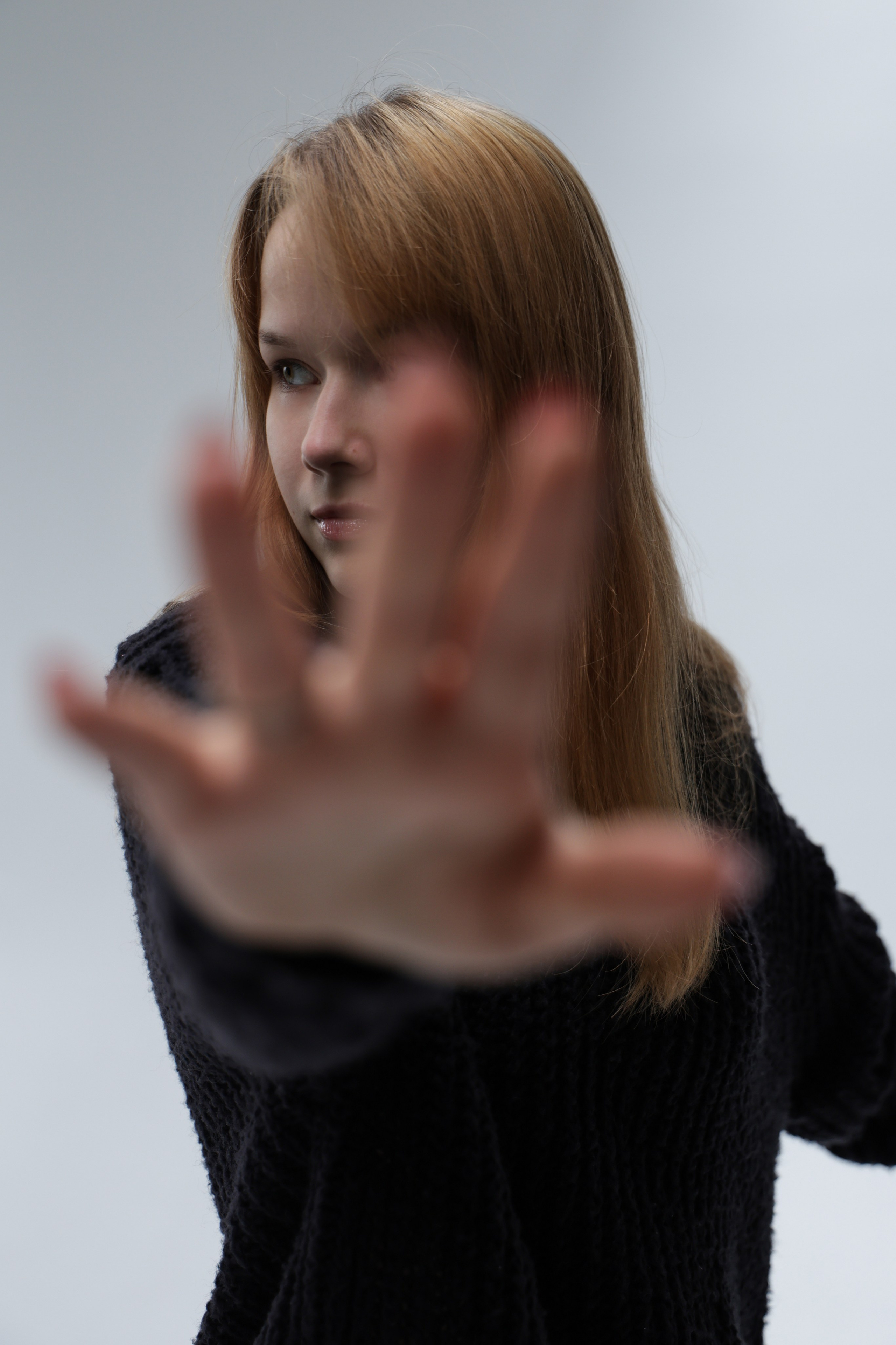 Wires. Portrait photographer based in Toronto — Blinova Mariia