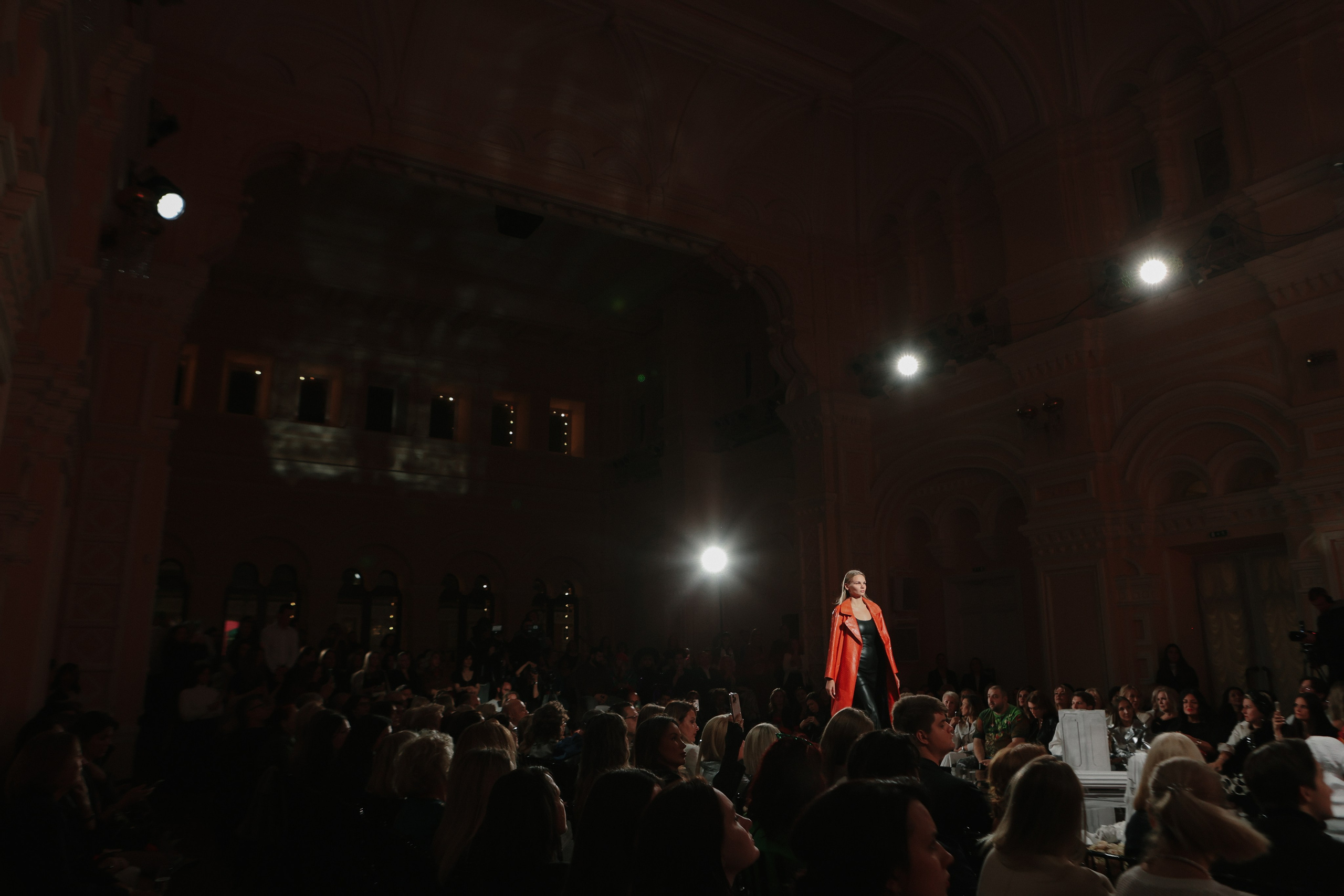 Гум Закрытый Показ 2024. Свадебный фотограф FOTOKEYT