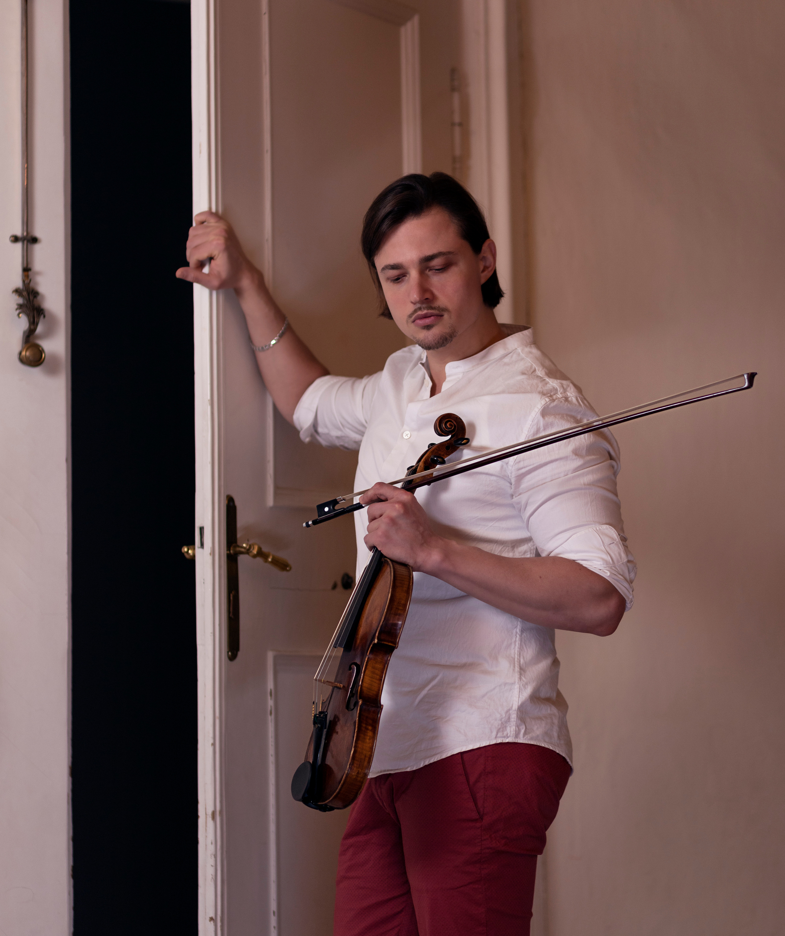 Скрипач. Портретная и индивидуальная фотосъёмка в Граце и Тюмени