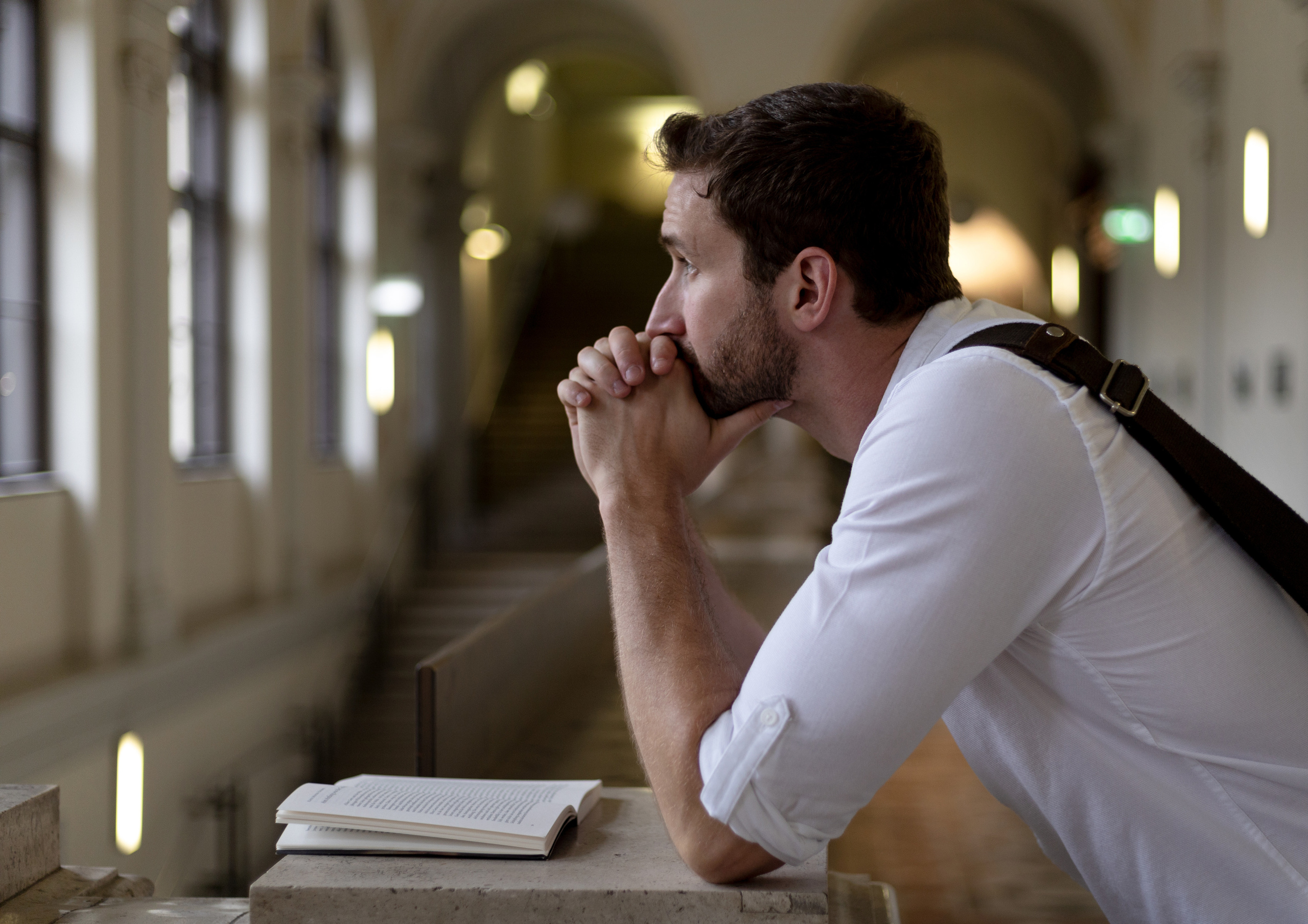 Репетитор. Портретная и индивидуальная фотосъёмка в Граце и Тюмени