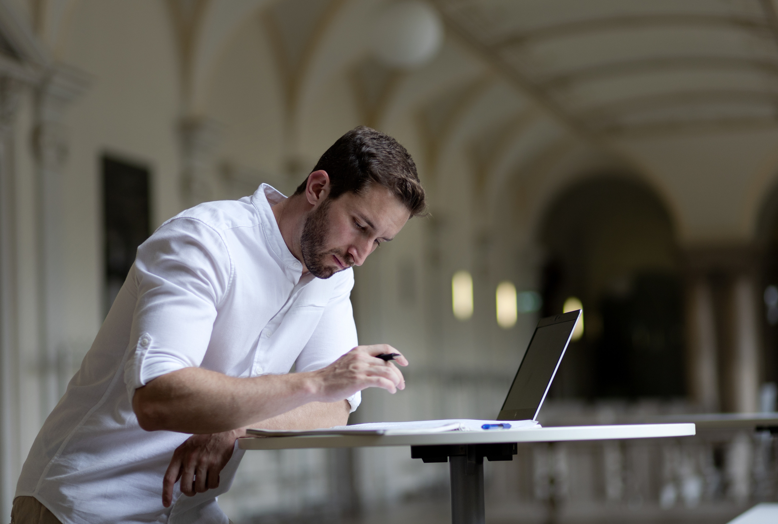Репетитор. Портретная и индивидуальная фотосъёмка в Граце и Тюмени