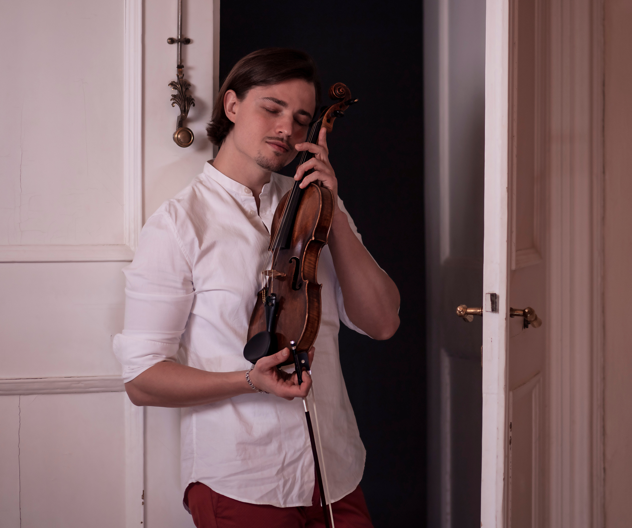 Скрипач. Портретная и индивидуальная фотосъёмка в Граце и Тюмени
