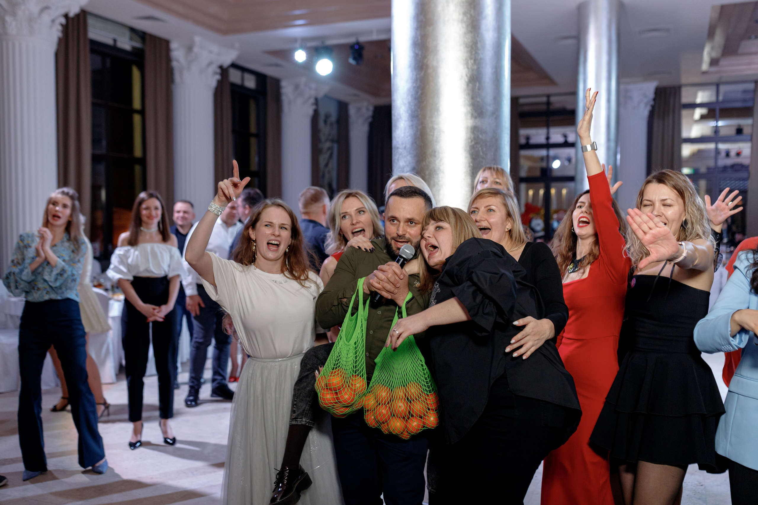 Репортажная фотосъёмка — корпоратив Tele2 2024