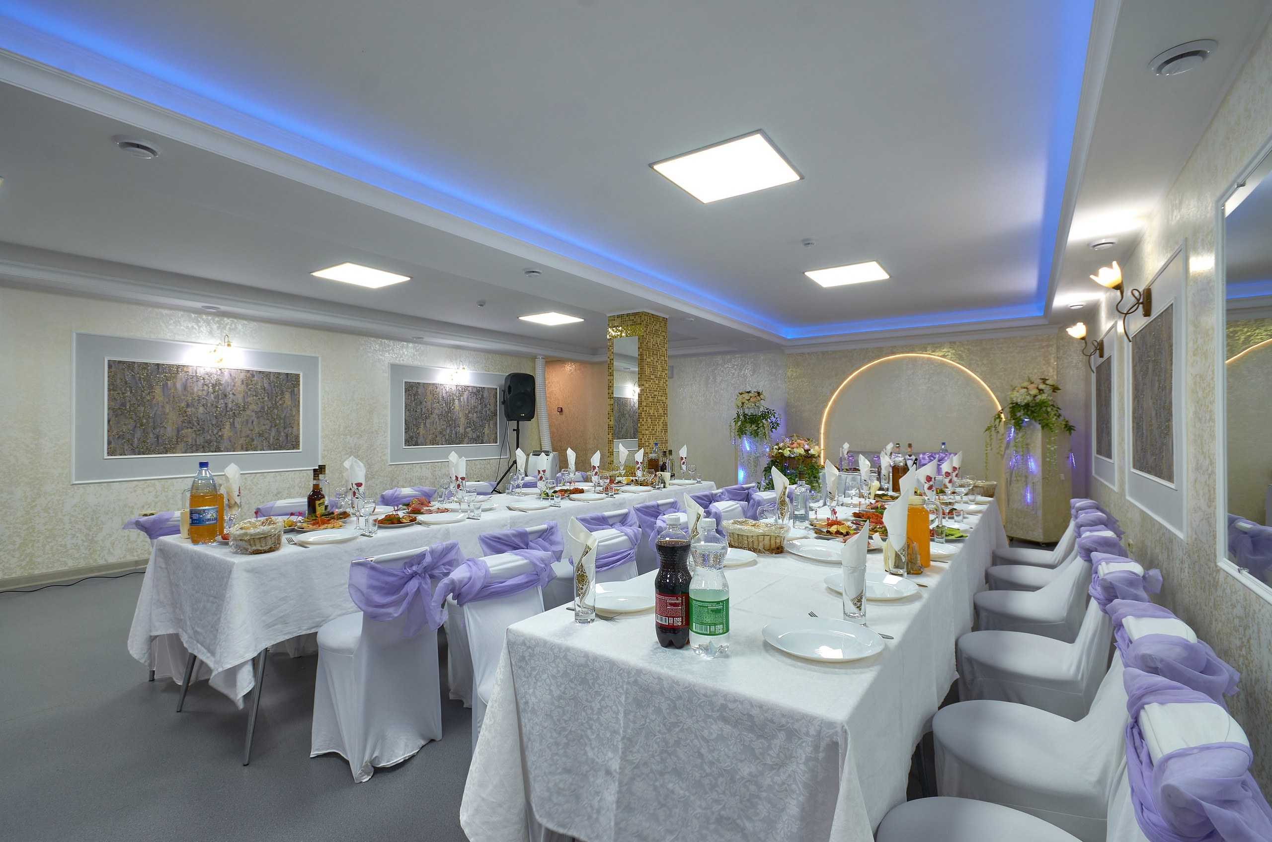 Банкетный зал Блиц. Абросимов Лев интерьерный и архитектурный фотограф