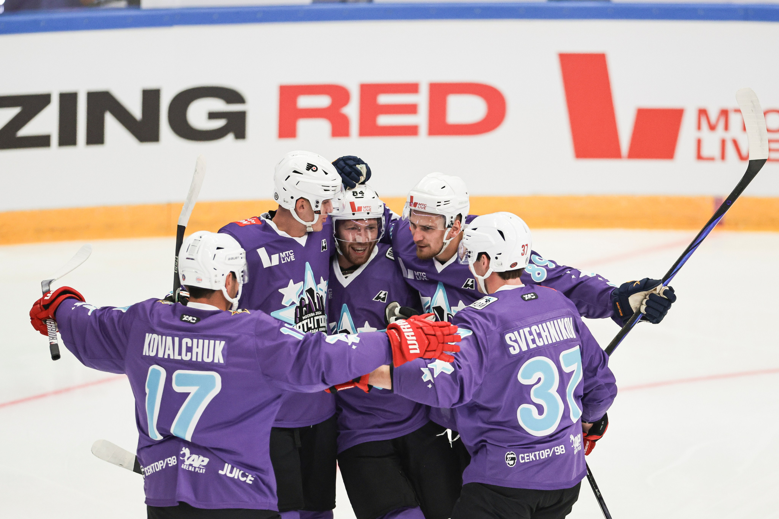 Матч года 2024: Игроки НХЛ против Игроков КХЛ. Спортивный репортажный фотограф Казань Нафис Сиразетдинов