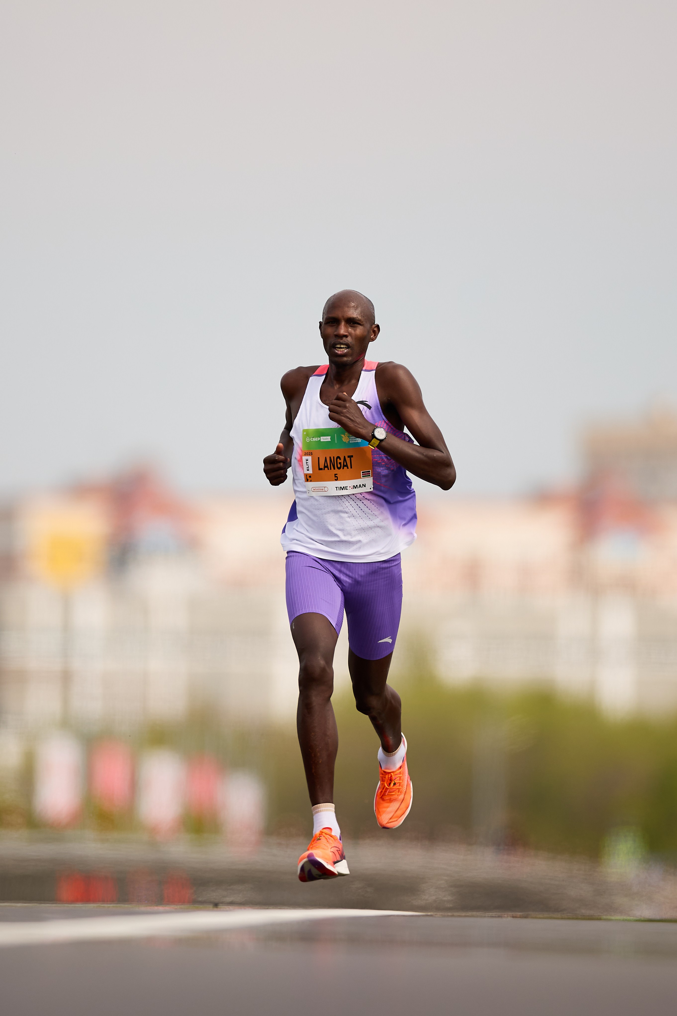 Казанский марафон 2025. Спортивный репортажный фотограф Казань Нафис Сиразетдинов