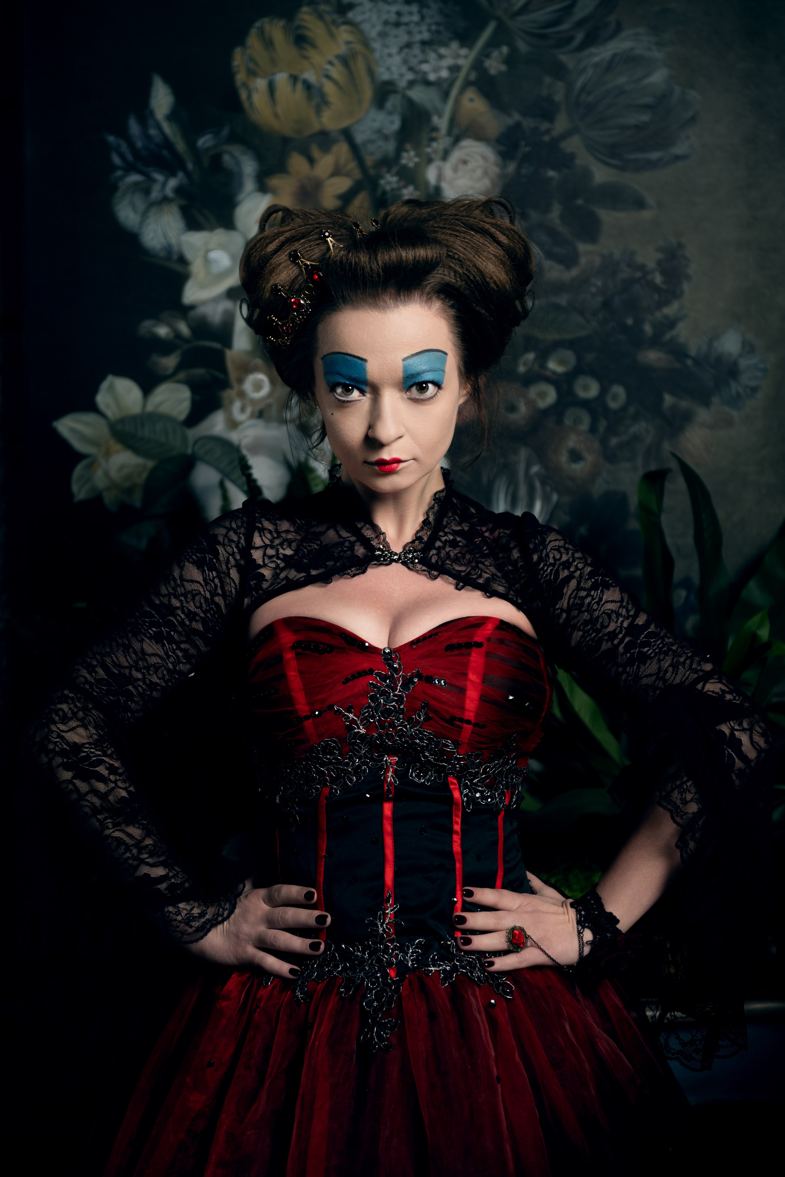 Красная королева (fine art & fashion). Портретный фотограф в Москве Артем Венглинский