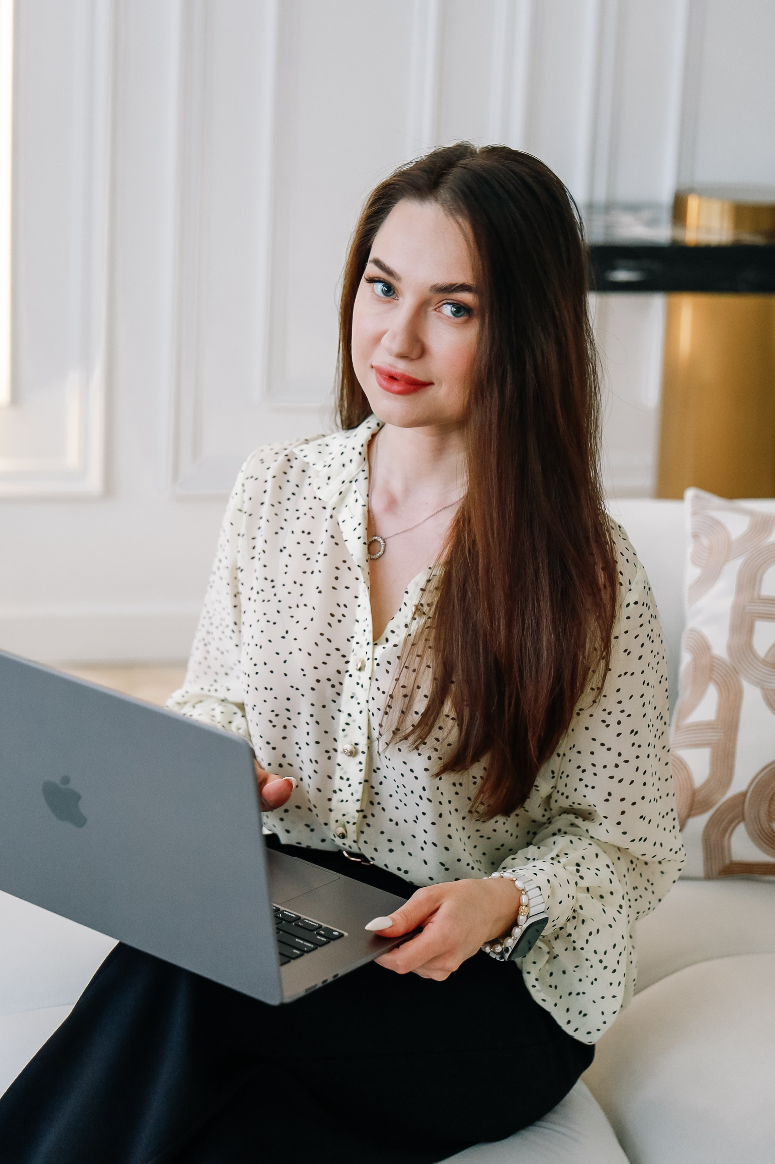 Александра дизайнер интерьеров. Фотосессии в Москве