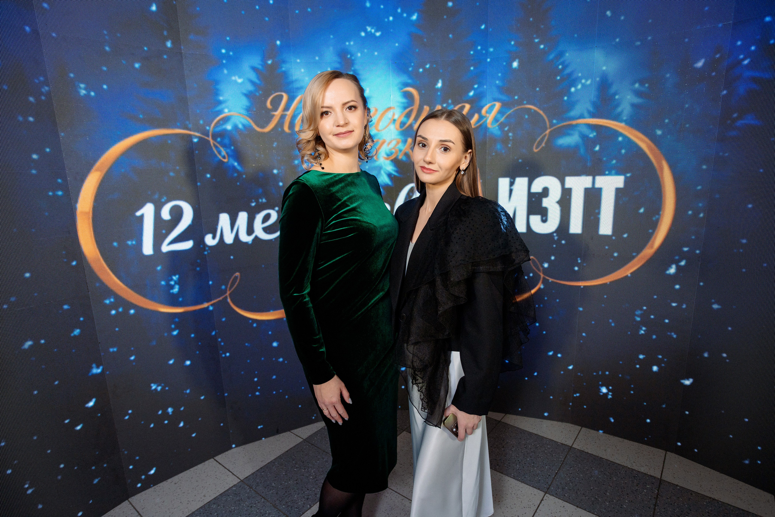 РЕПОРТАЖ: НОВЫЙ ГОД В ДК МЕТАЛЛУРГ. Профессиональный фотограф в Ижевске Леша Петров