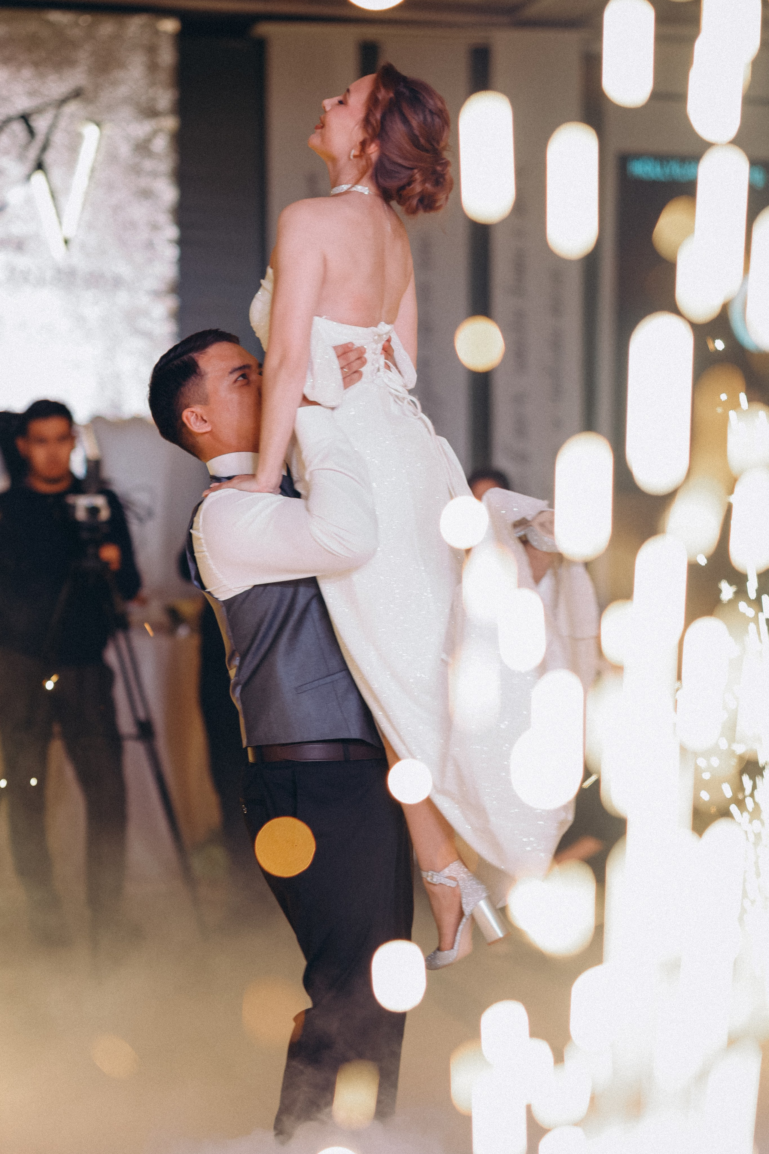 Свадебная. Фотограф в Жезказгане. Графический дизайнер