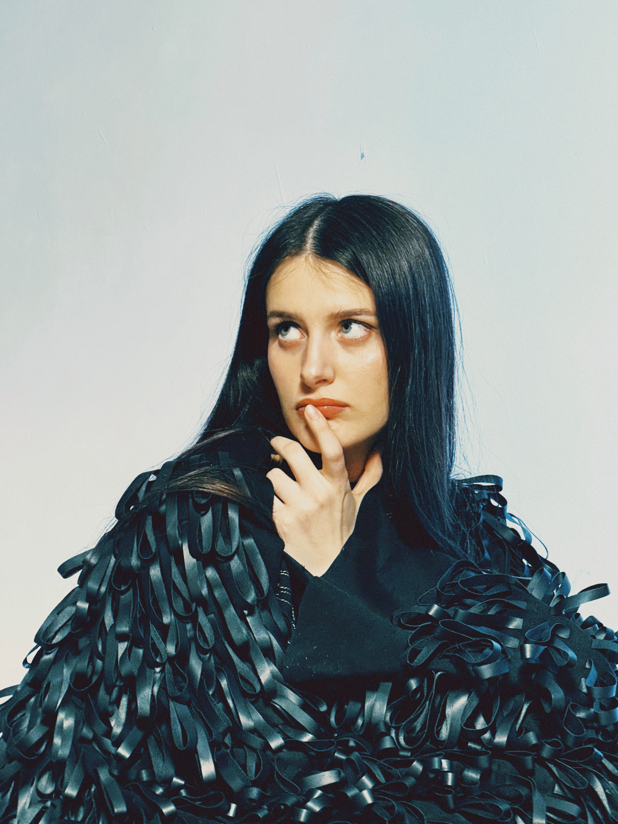 Съёмка в студии. Мобильный фотограф в Омске