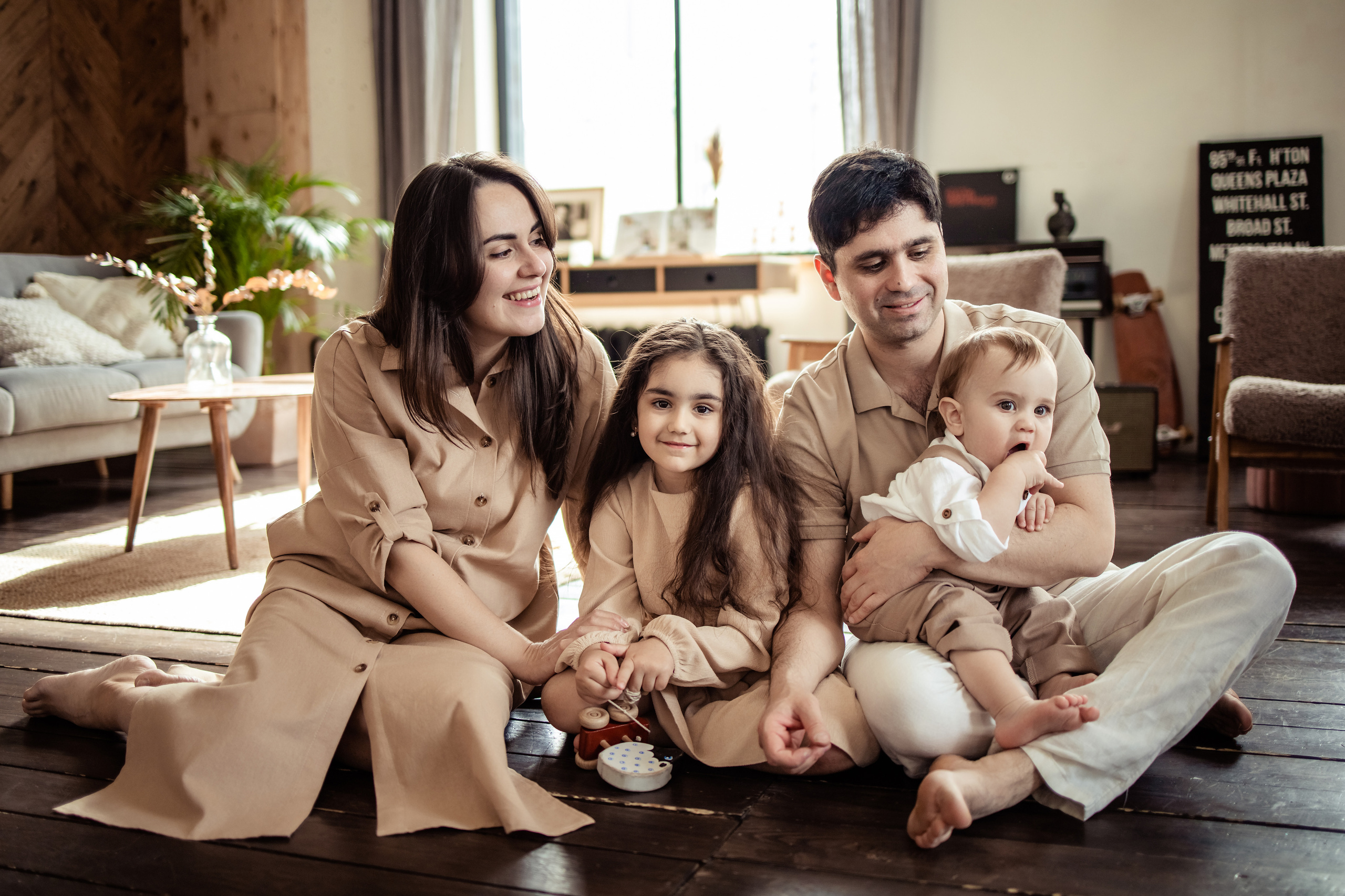 Оля, Игорь, Маша и Марк. Фотограф женского контента Мария Логунова