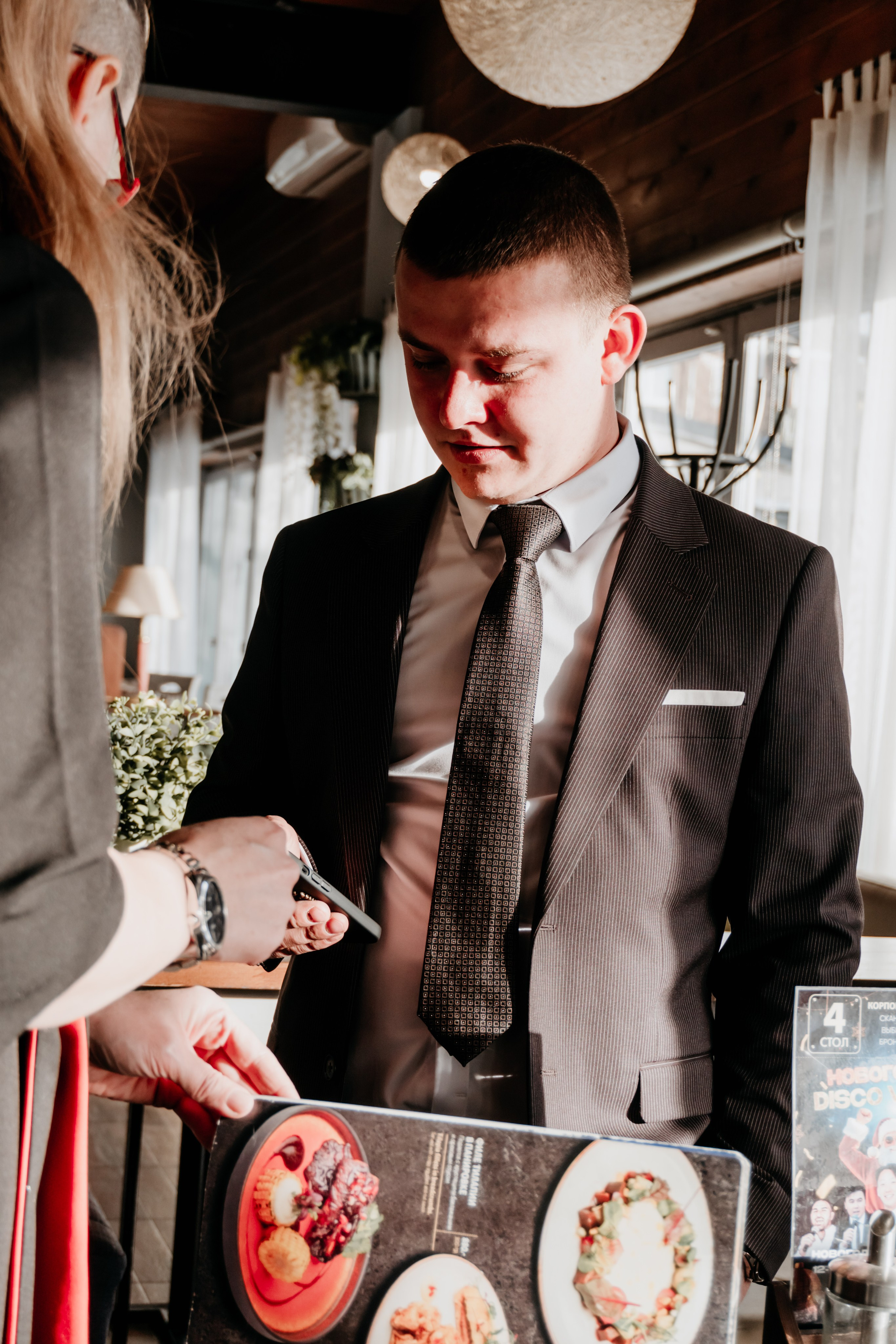 Свадебный банкет Артема и Дарьи. Ресторан «Вояж». Фотограф в Улан-Удэ. Свадебный фотограф в Улан-Удэ