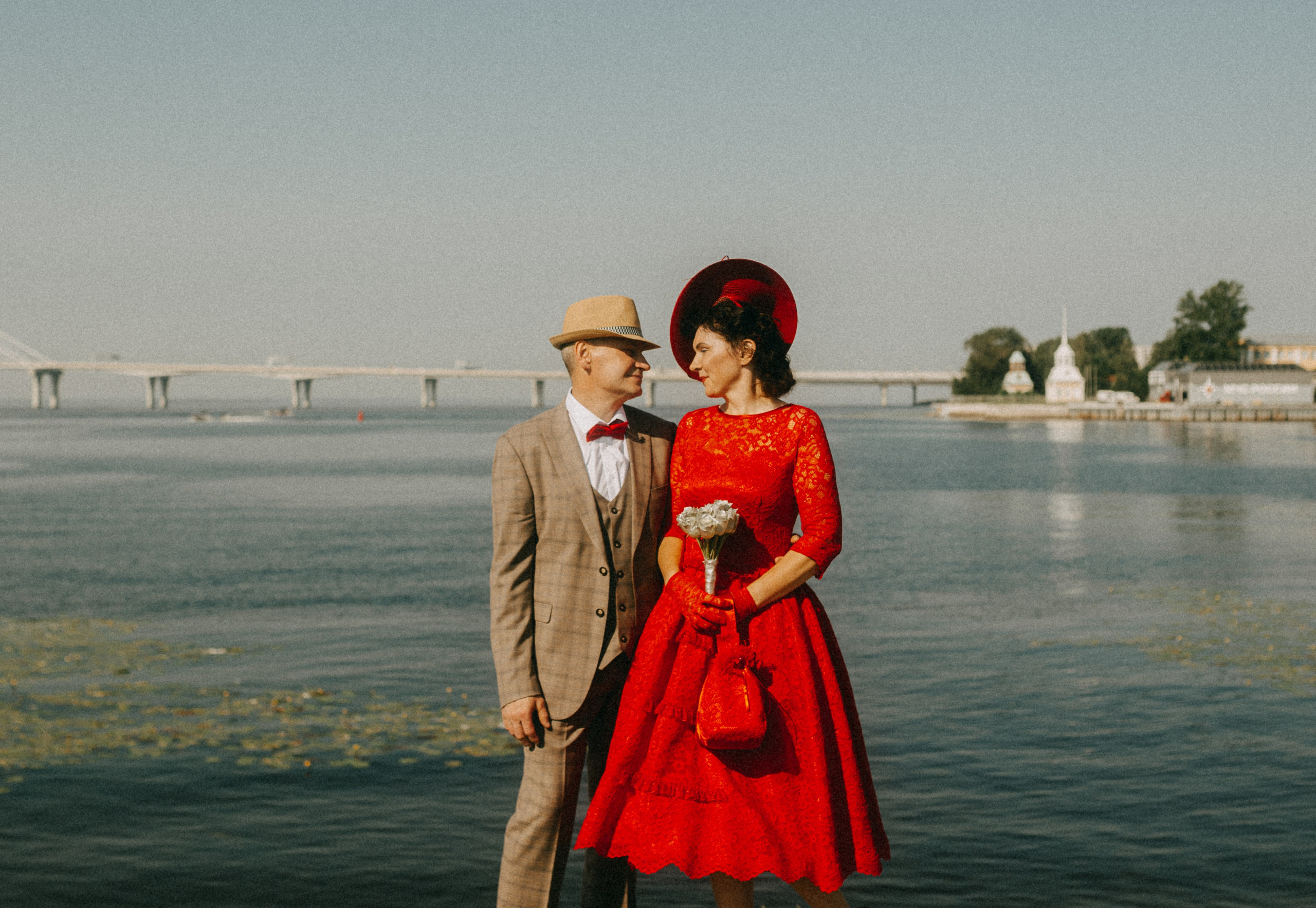 Любовь Ленинграде. Фотограф в Санкт Петербурге Лара Великова