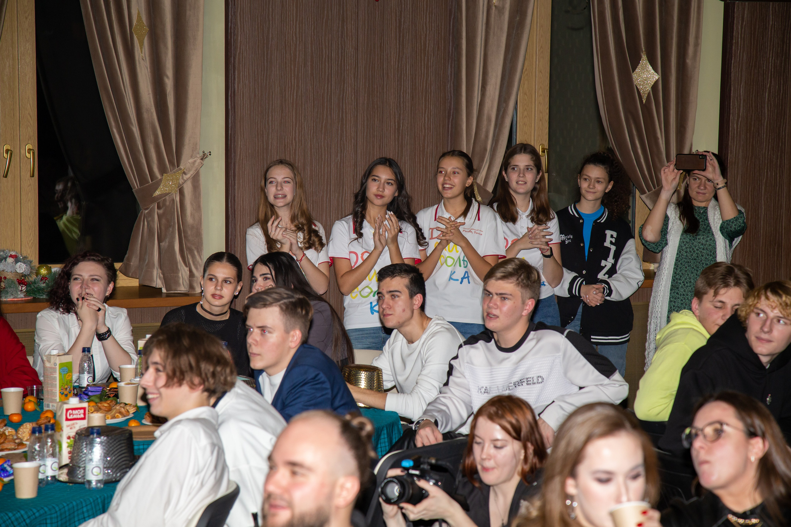 Репортажная съёмка для Домисольки на новый год. «Студия DRONAVT`s» — видеосъёмка и фотография г. Москва