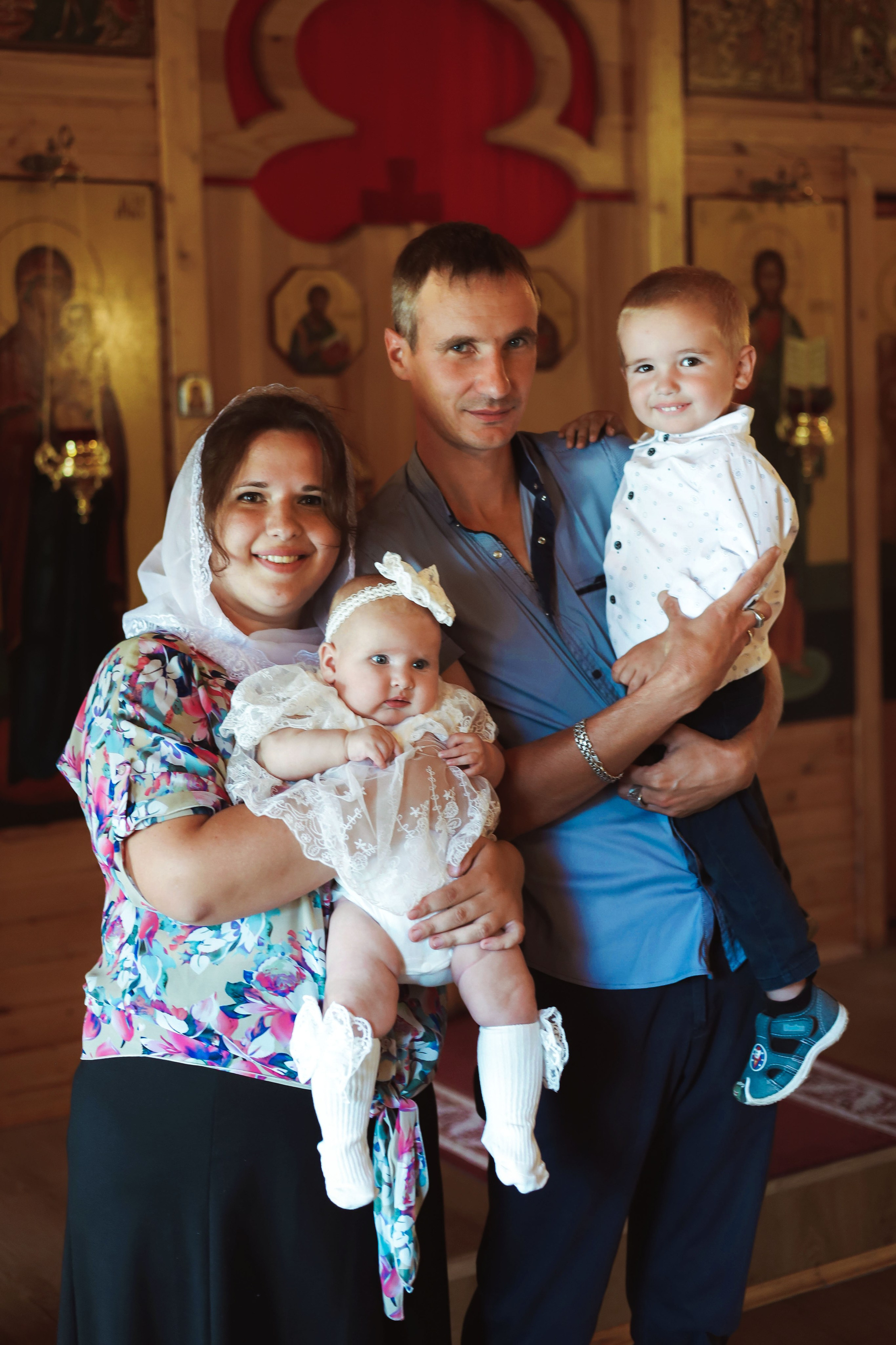 Таинство крещения. Фотограф новорожденных Саратов