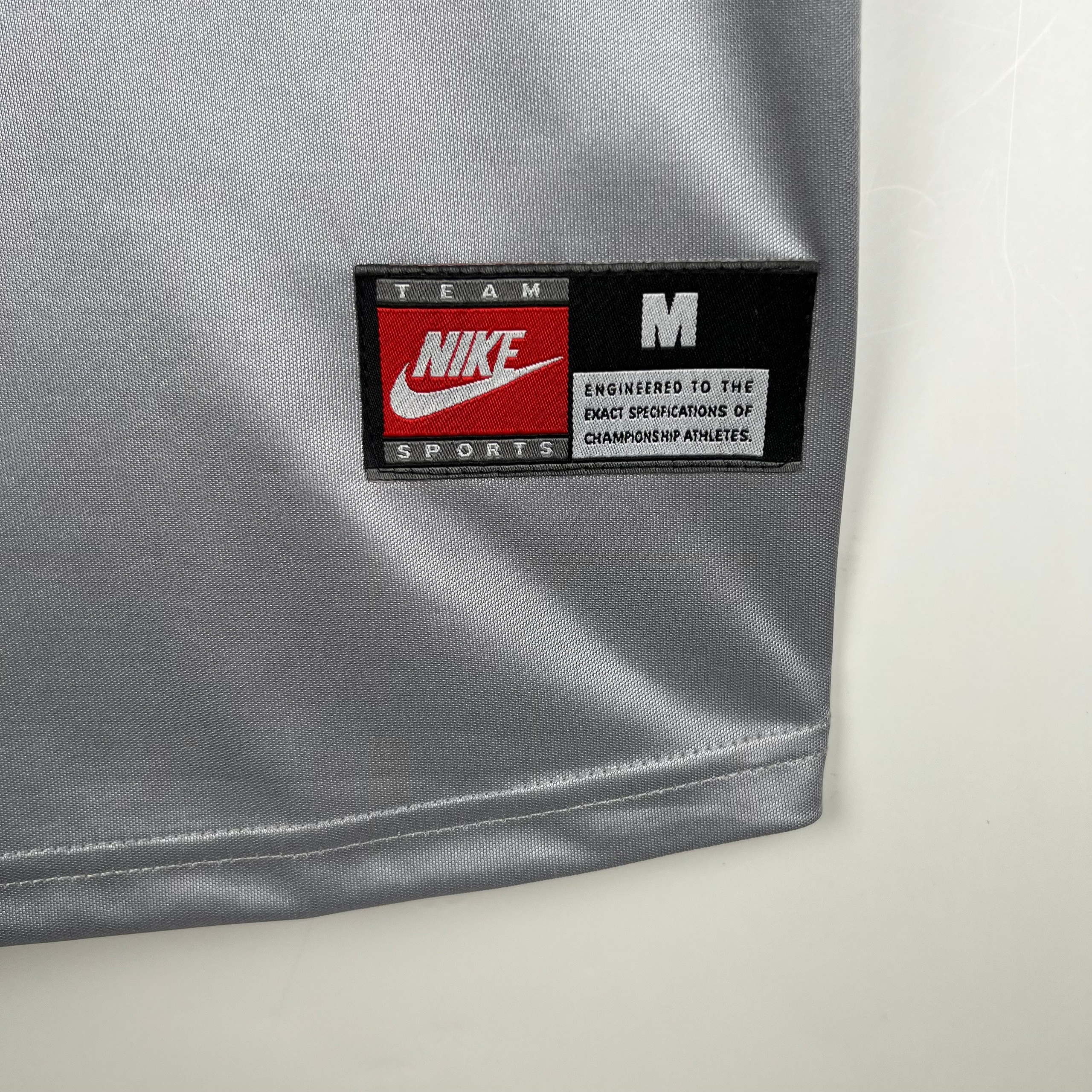 Выездная ретро футболка PSG 1999-2000. Футбольный магазин — ssw_magazin