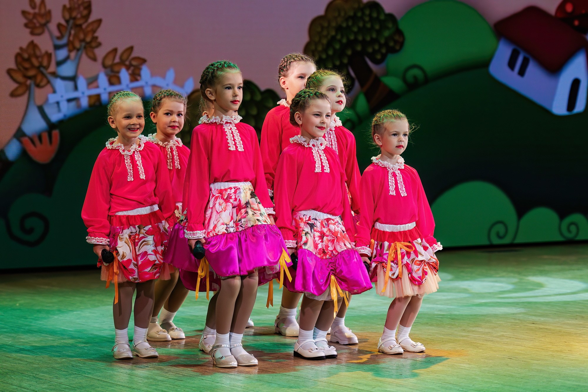 Отчетный концерт Образцового коллектива Алтая театра эстрадной песни «Созвездие». Свадебный и репортажный фотограф Никита Сницарев в Барнауле