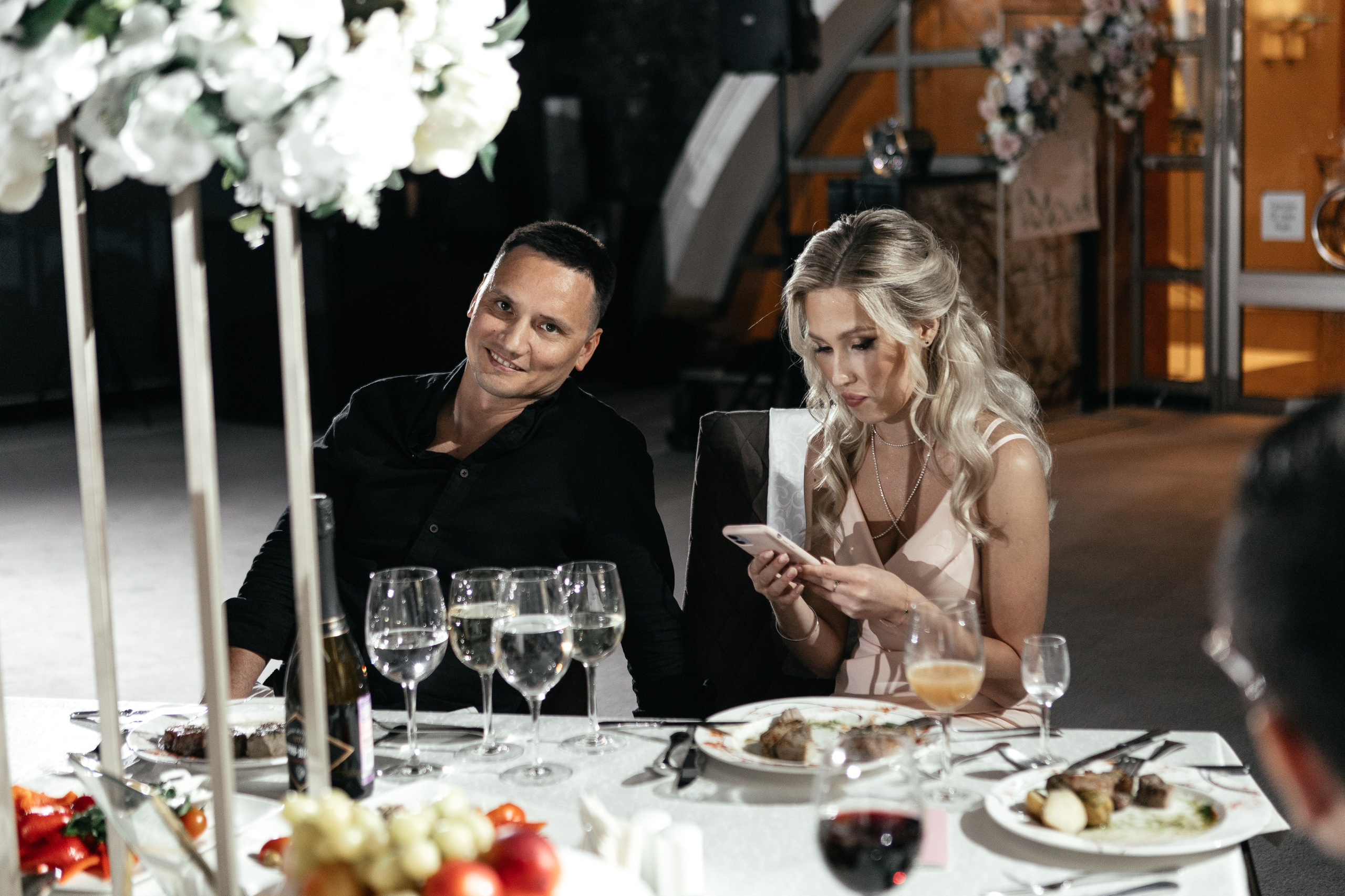 Свадебный фотограф Уфа — Руслан ГабдлисламовЖивые эмоции, красивые кадры, воспоминания на всю жизнь.Работаю по всей Республике Башкортоста. Свадебный фотограф Уфа Руслан Габдлисламов