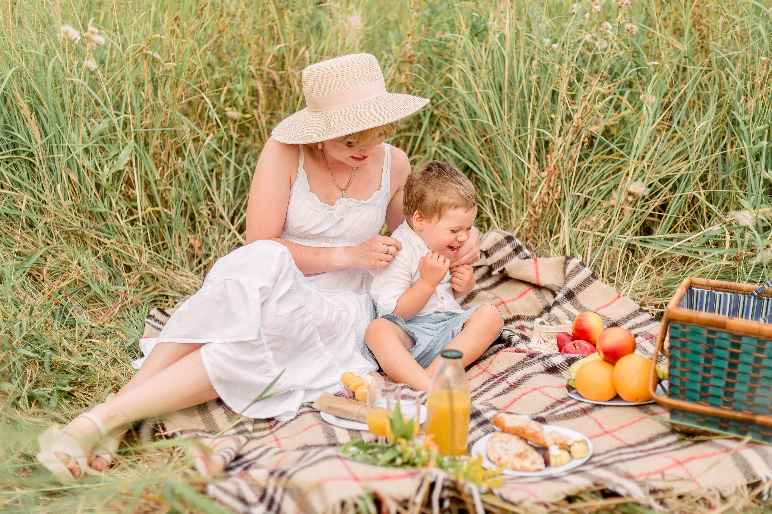 В поле. Фотограф Юлия Попова