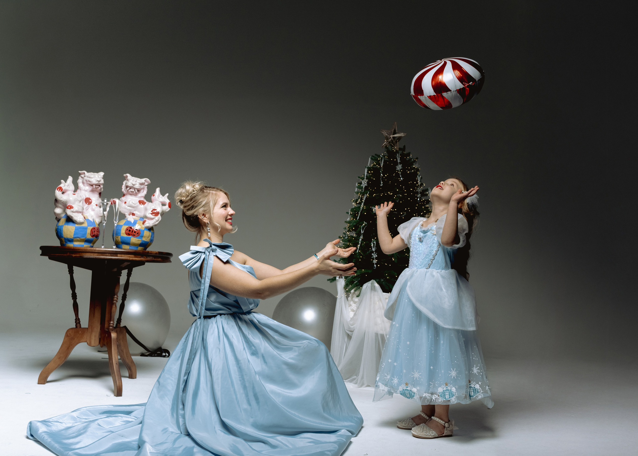 Новогодняя семейная фотосессия в студии Шанхая и Пекина | Мама и дети