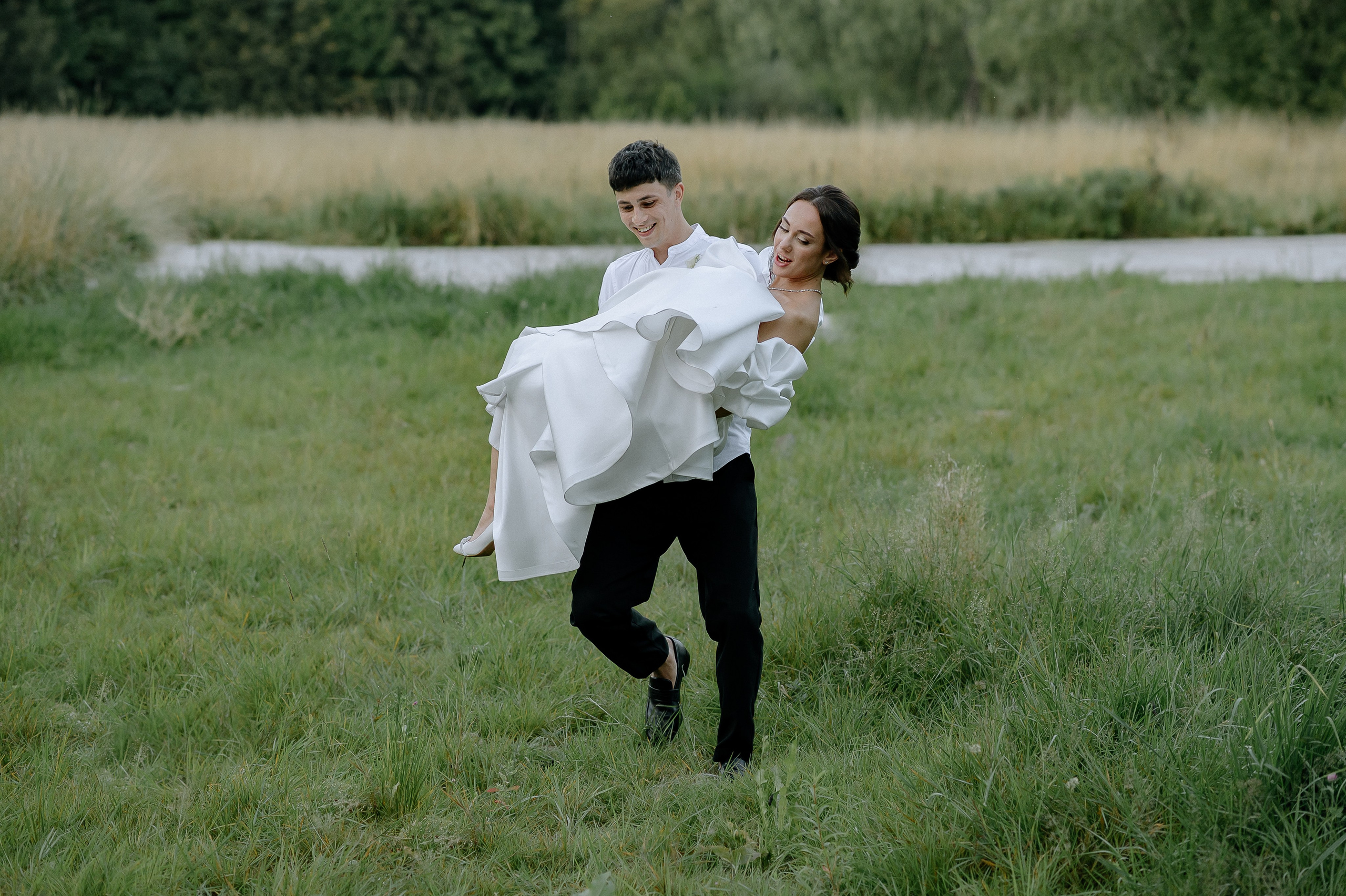 Жених и невеста в усадьбе Суханово