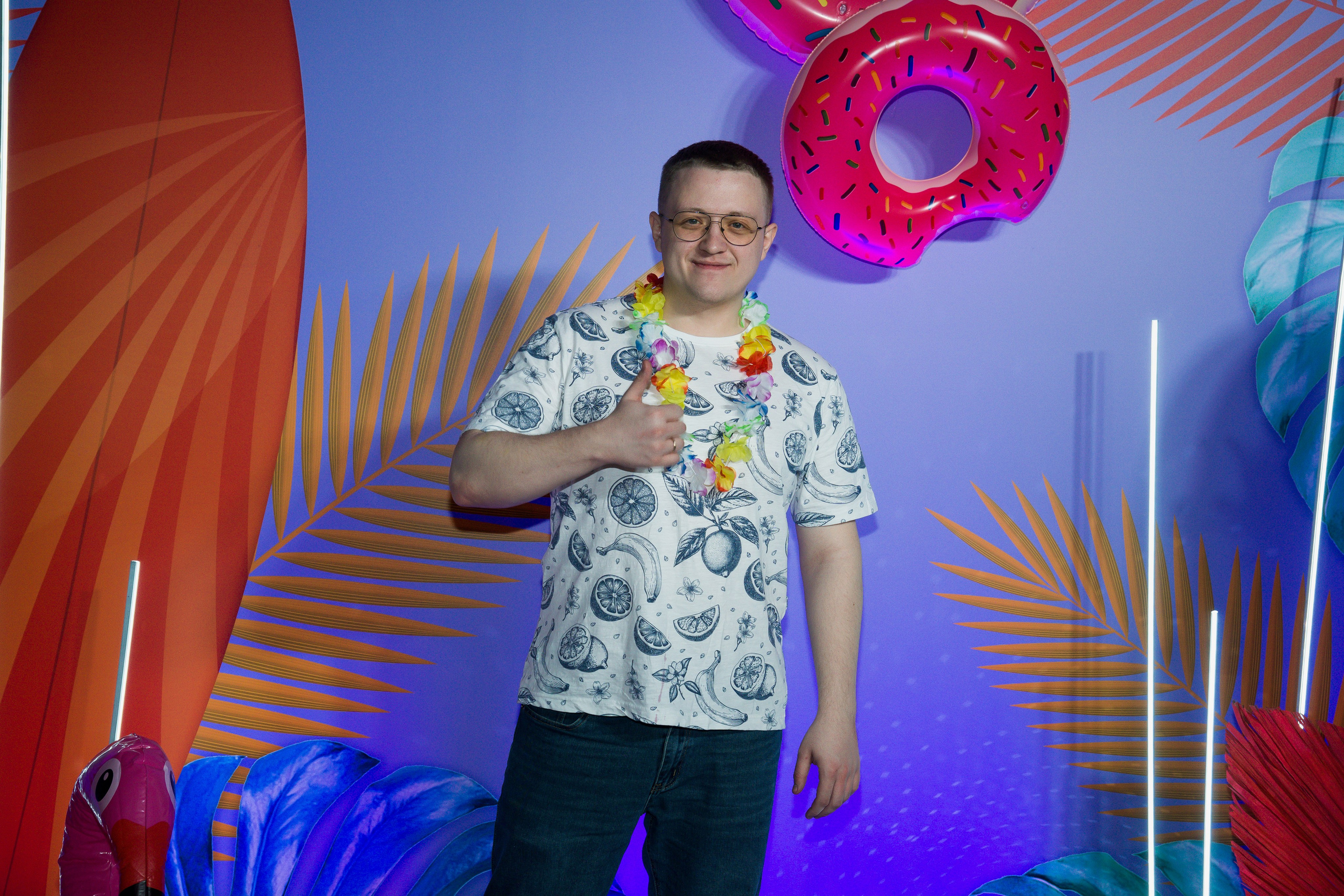 МТС корпоратив Гавайская вечеринка. Фотограф