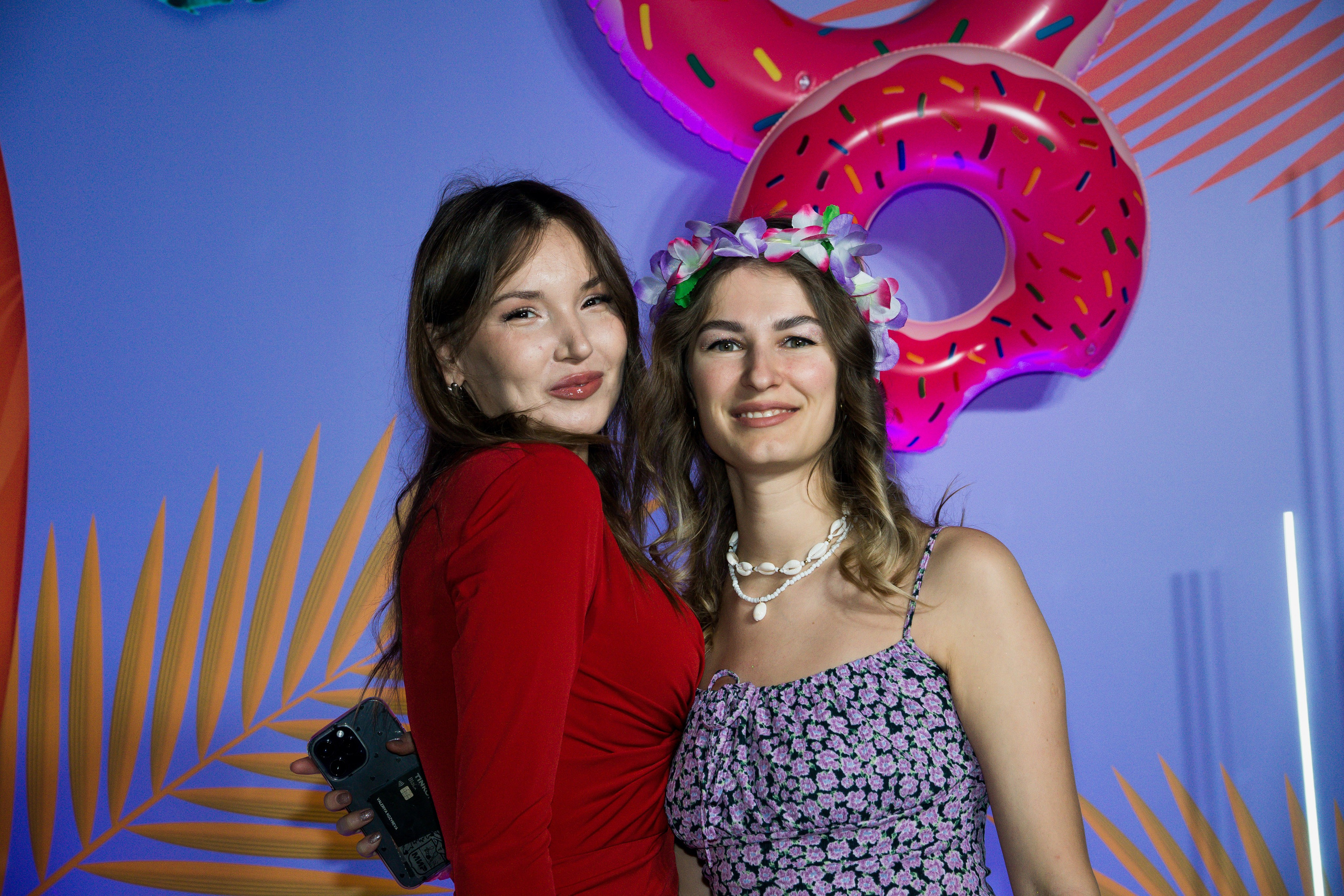 МТС корпоратив Гавайская вечеринка. Фотограф