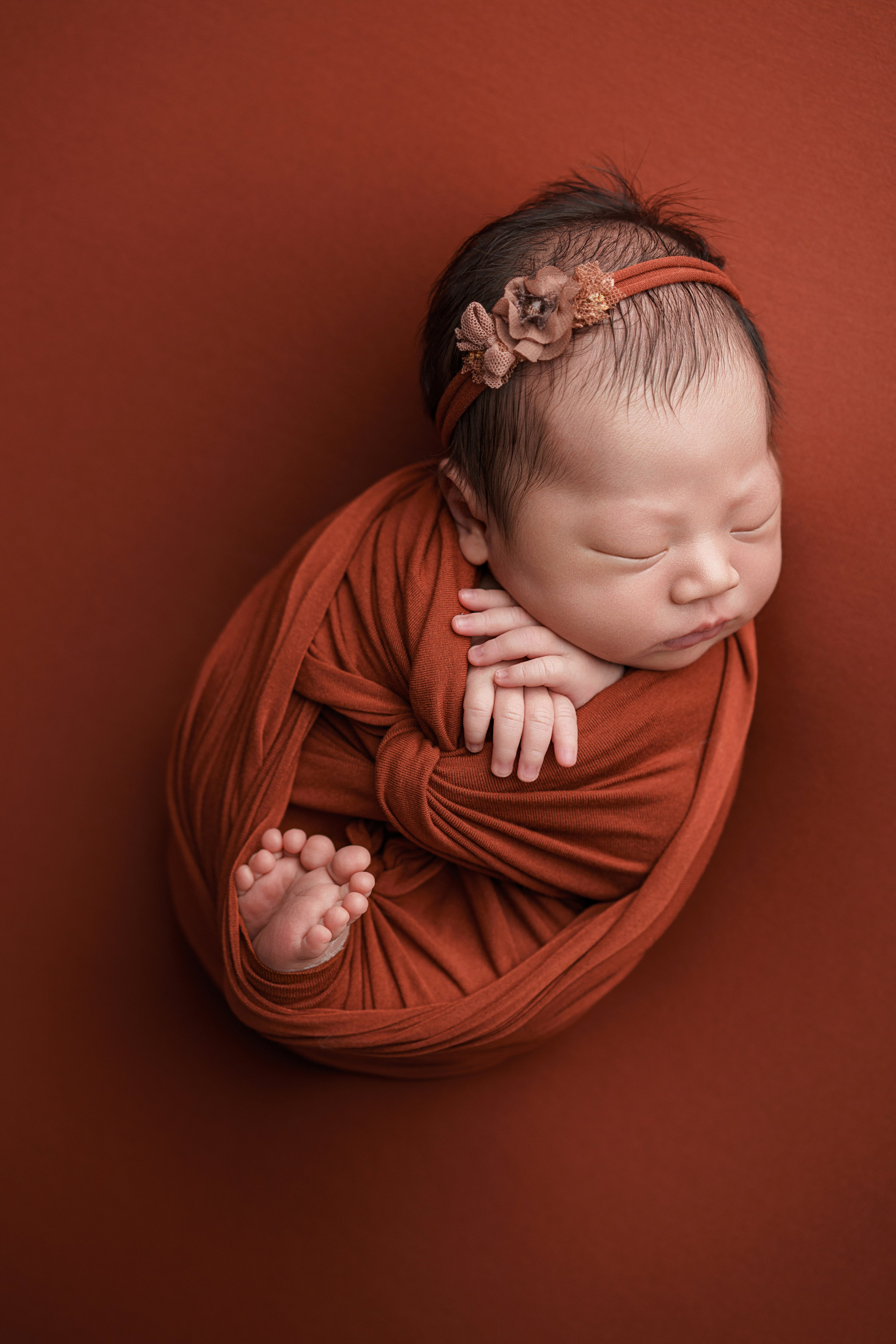 Фотосессия новорожденных | Галерея трогательных кадров малышей в стиле newborn. Фотосессия новорожденных в Москве и Московской области | Профессиональный фотограф newborn — Татьяна Иванова