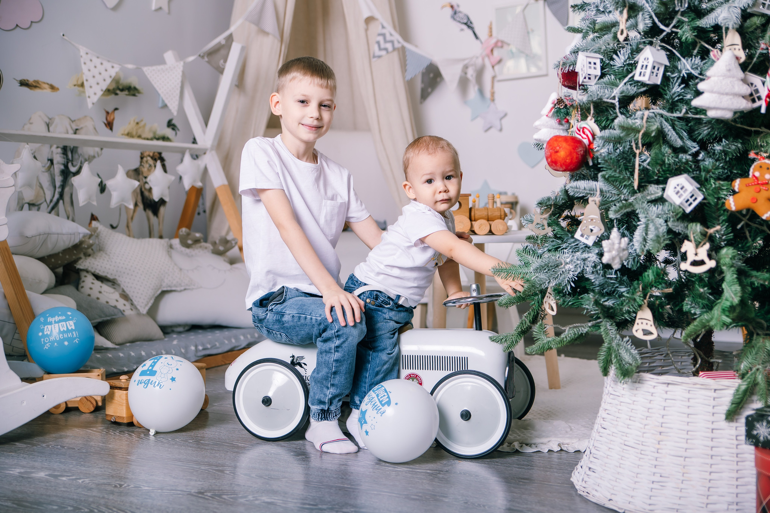 Новогодняя семейная фотосессия. Свадебный, семейный фотограф, контент съёмка. Екатеринбург. Елена Граф