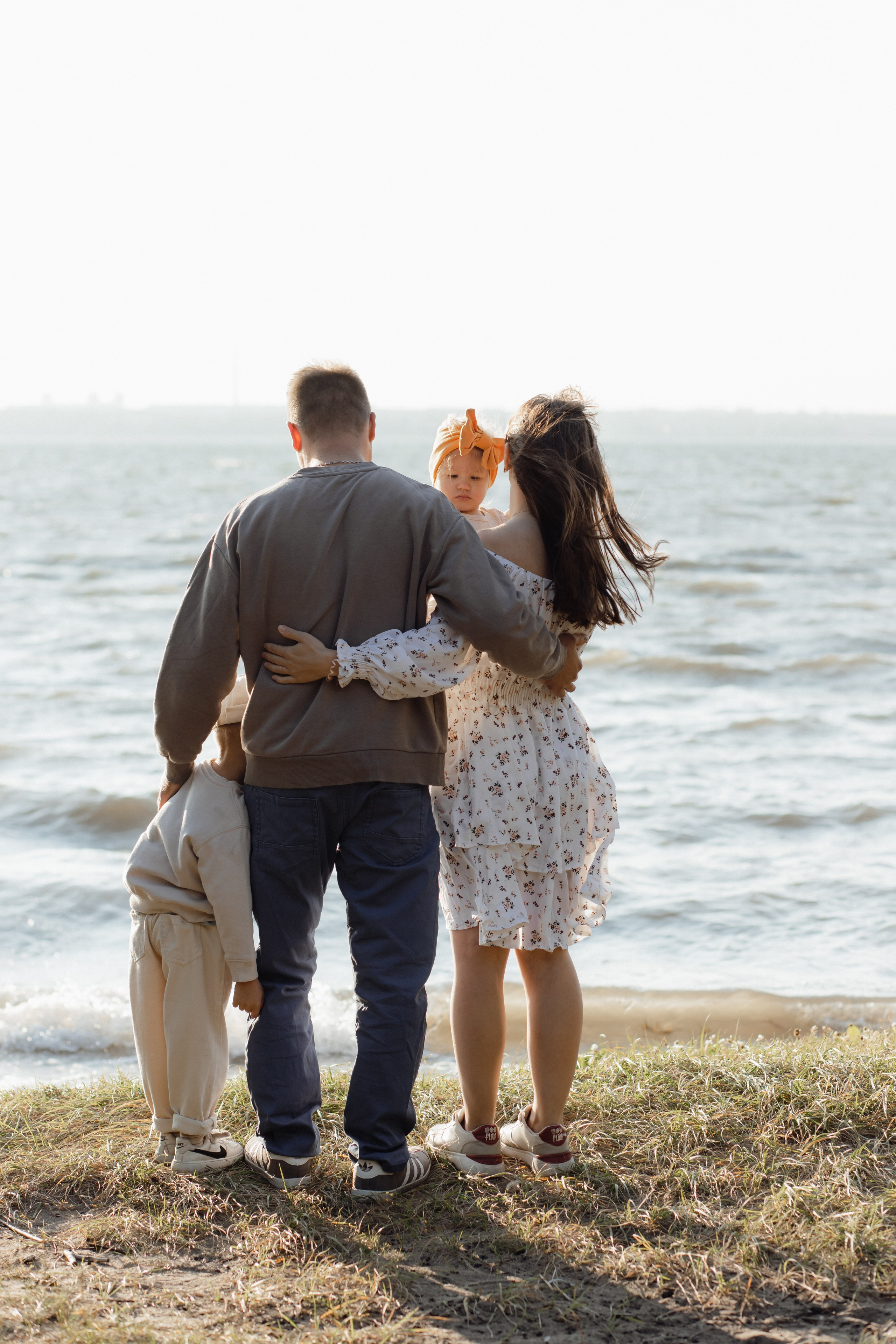На берегу. Семейный и свадебный фотограф в Челябинске Мария Леонтьева