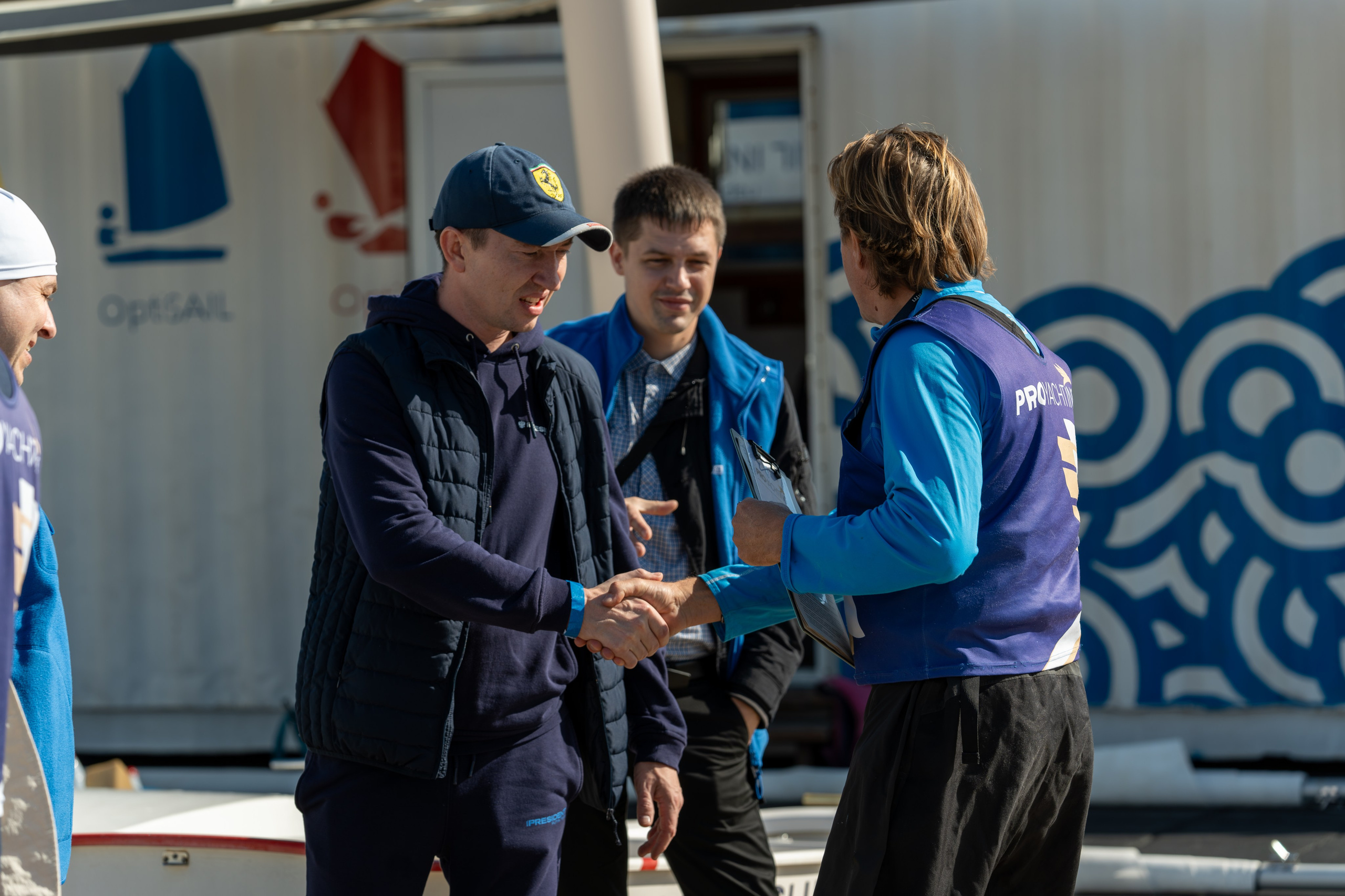 MICE мероприятие для компании «Базис». Репортажный фотограф в Красной Поляне и Сочи Павлюченко Екатерина