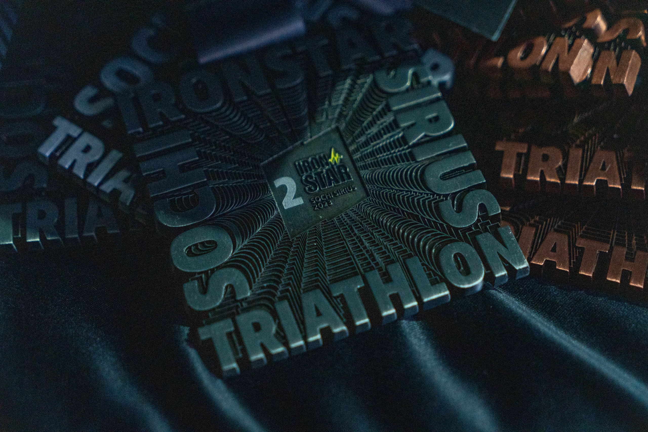 Фотоотчет партнерской интеграции для компании TELE2 на фестивале Ironstar. Репортажный фотограф в Красной Поляне и Сочи Павлюченко Екатерина