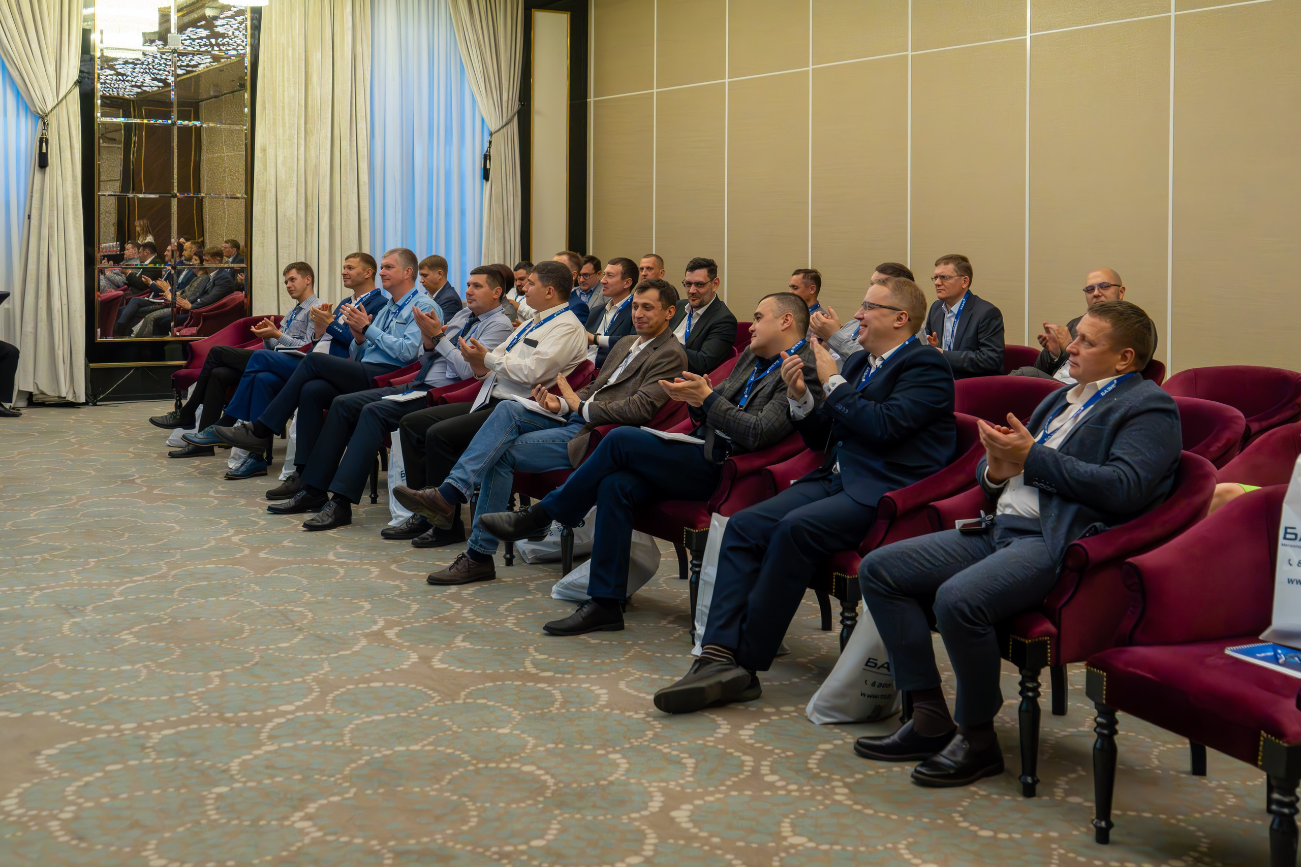 MICE мероприятие для компании «Базис». Репортажный фотограф в Красной Поляне и Сочи Павлюченко Екатерина